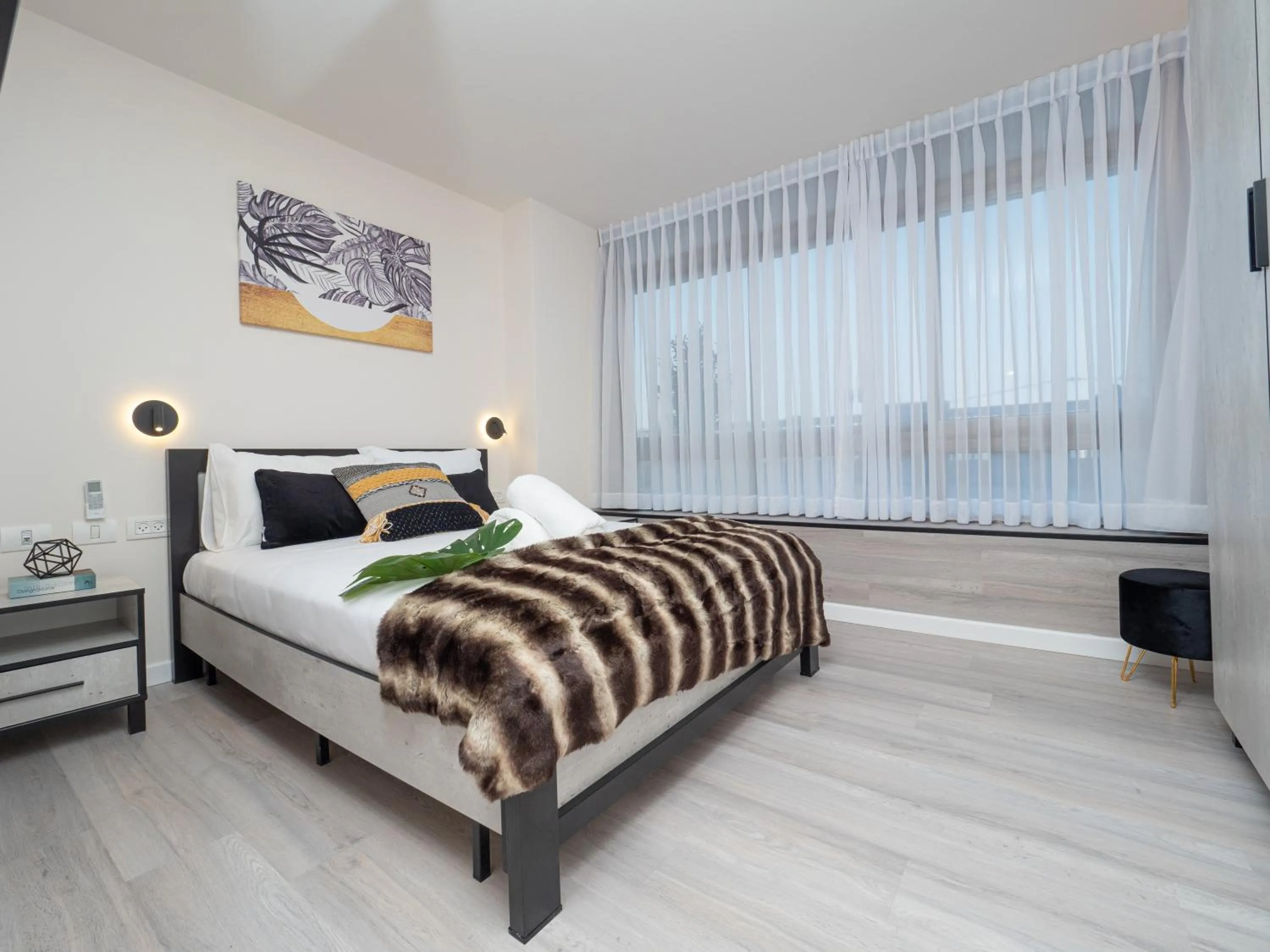 Bed in Hermitage Hotel