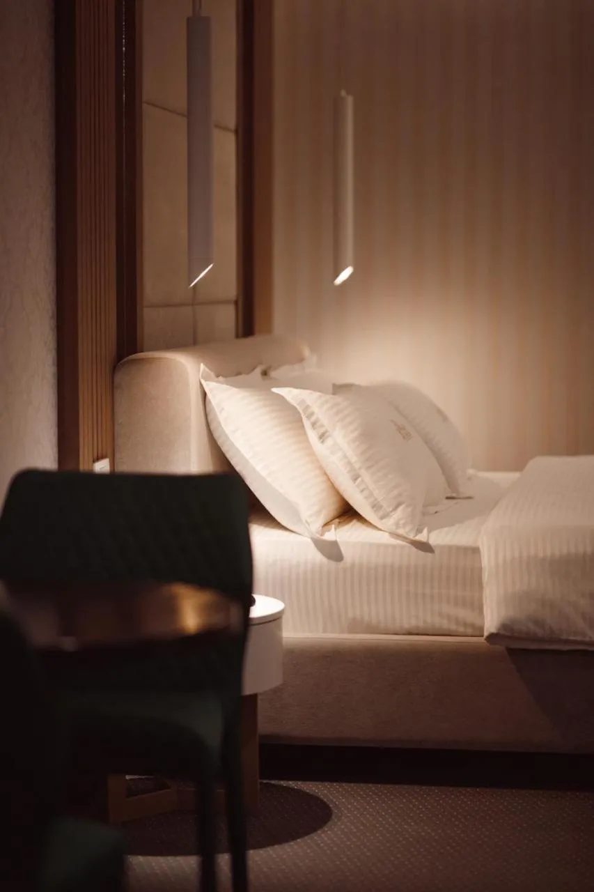 Bedroom, Bed in Hotel Chicago