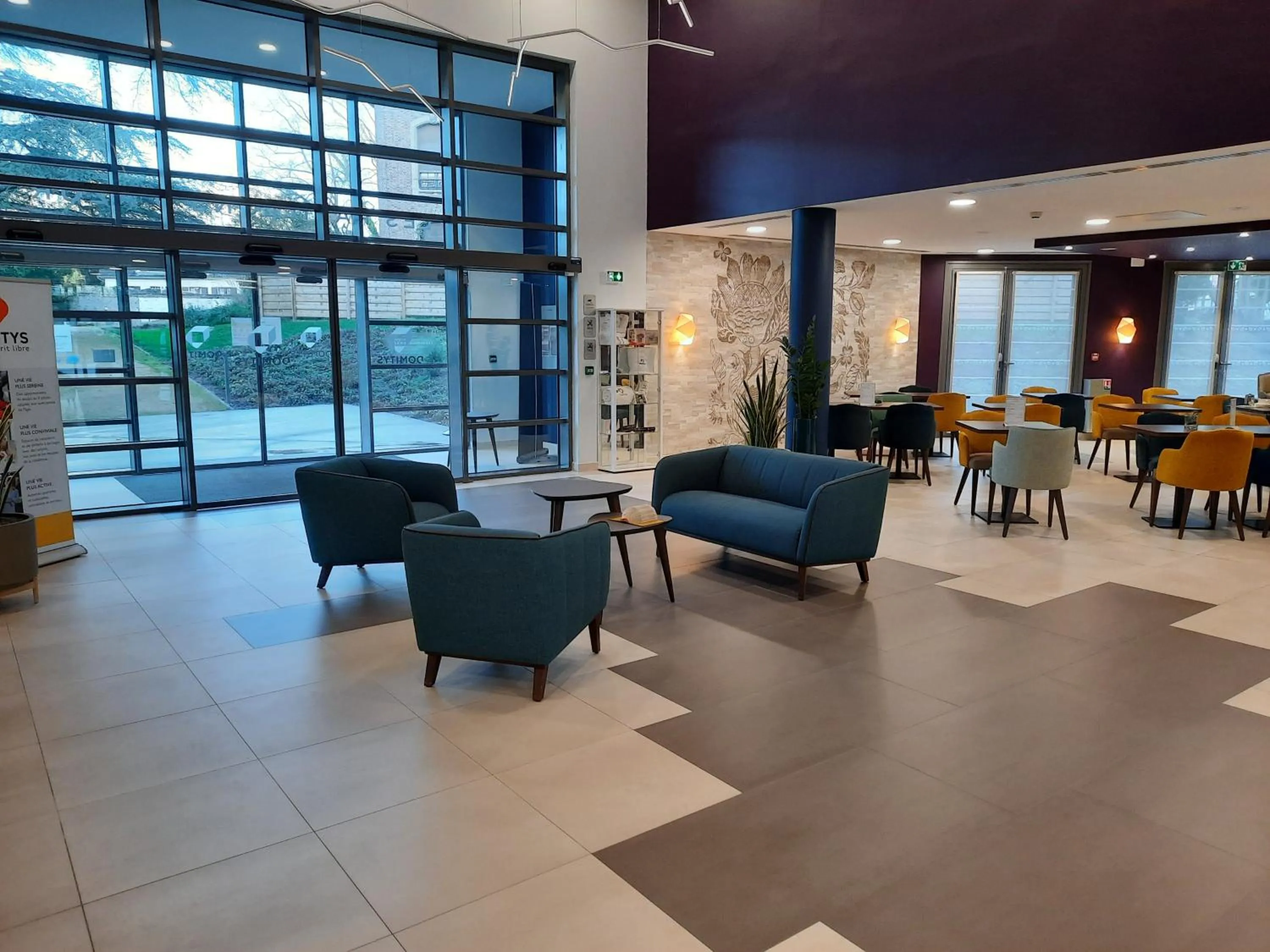 Lobby or reception in DOMITYS - Le château de la Pilule