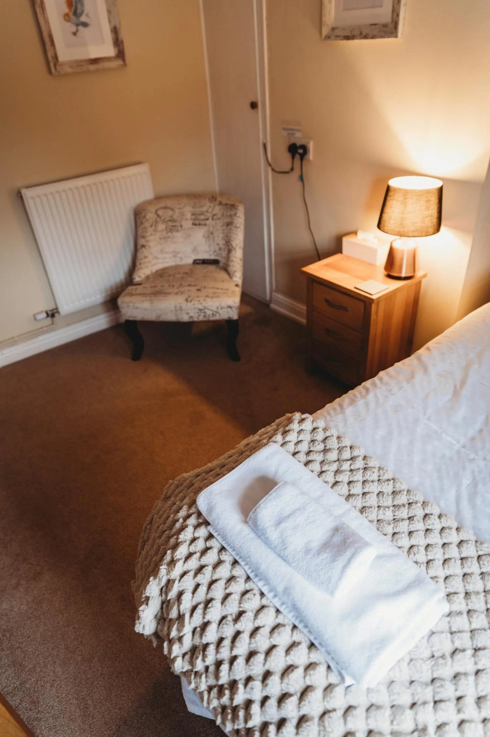 Bed in The White Lion Inn