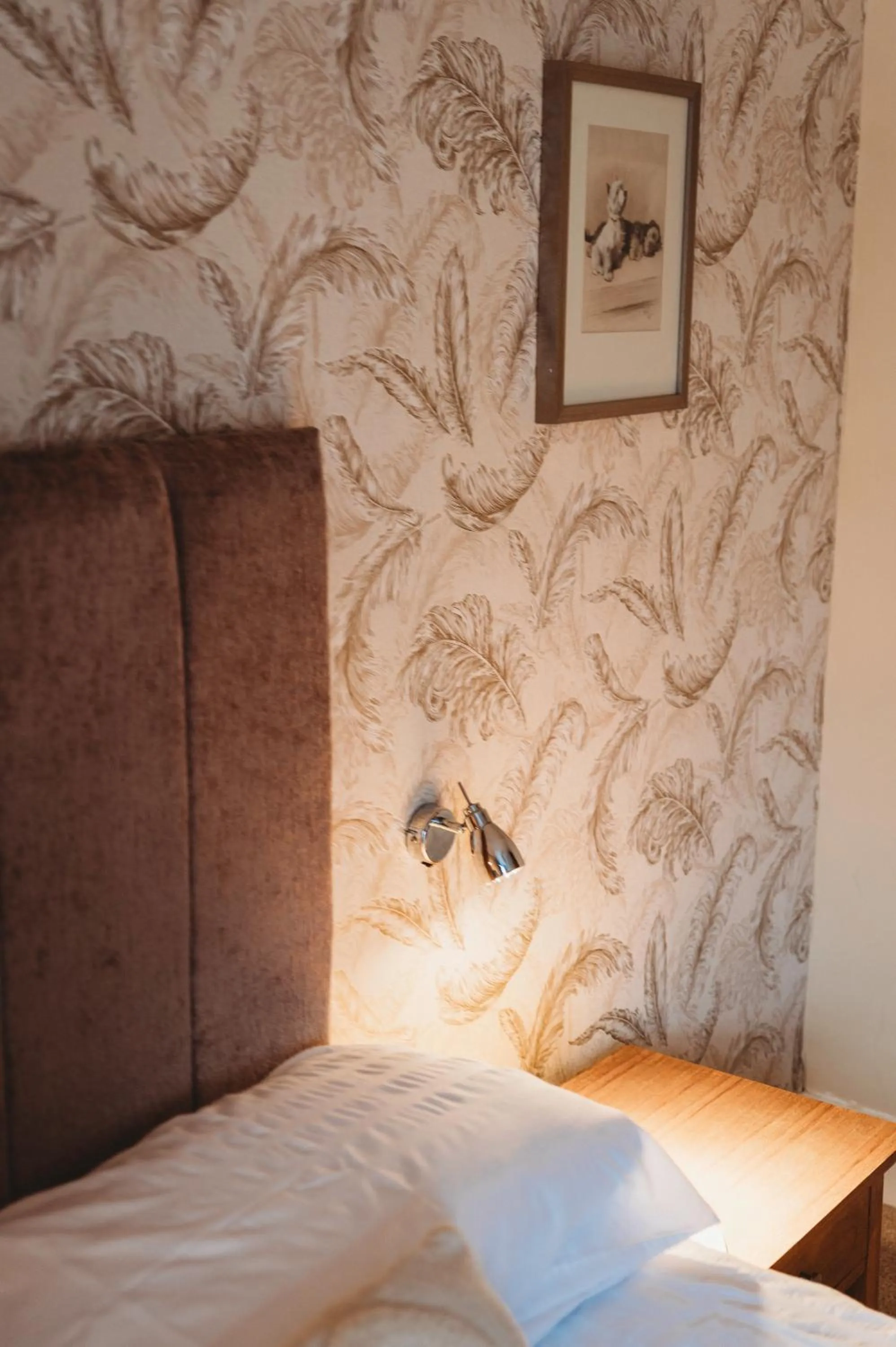 Bed in The White Lion Inn