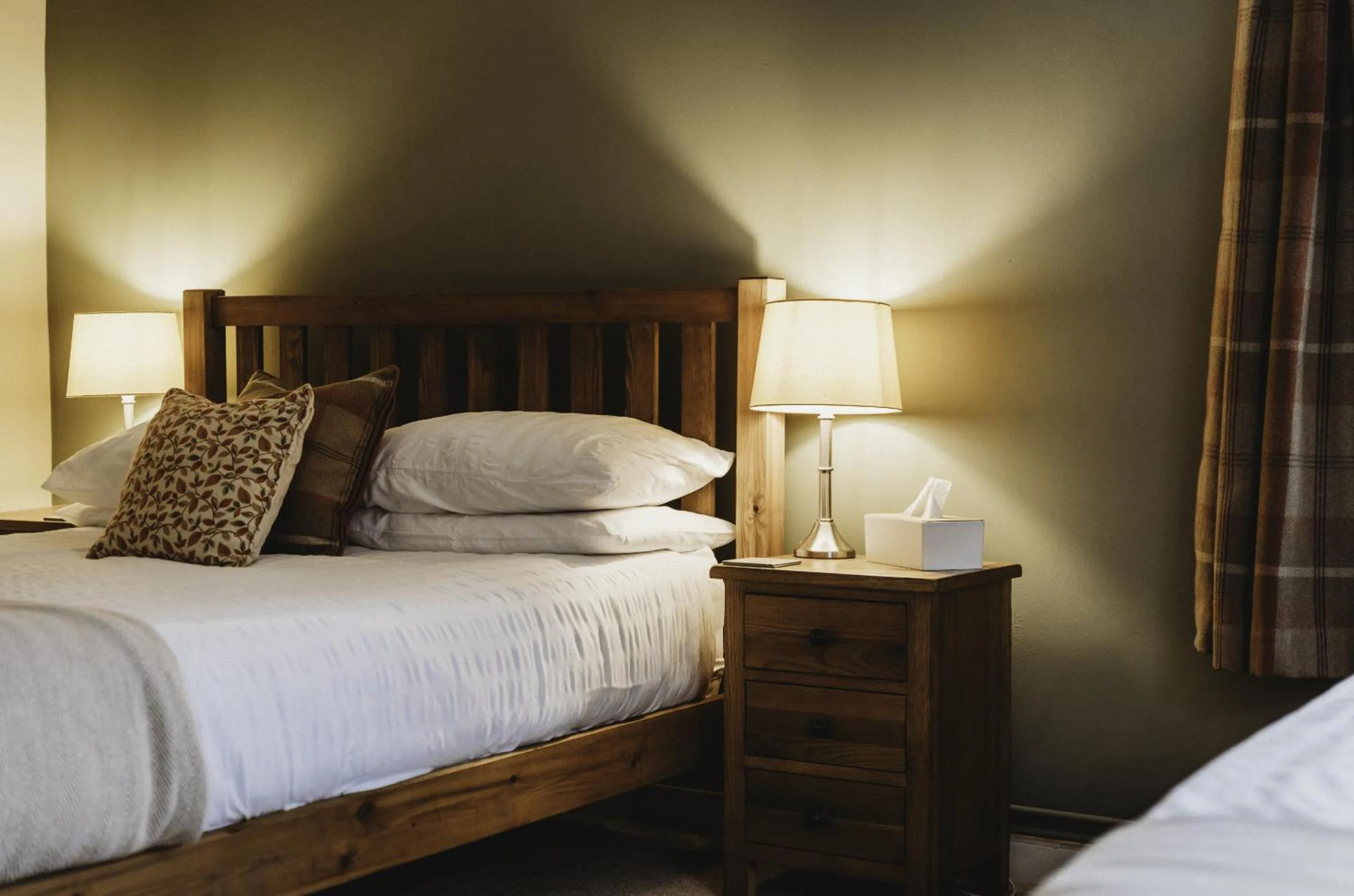 Bedroom, Bed in The White Lion Inn