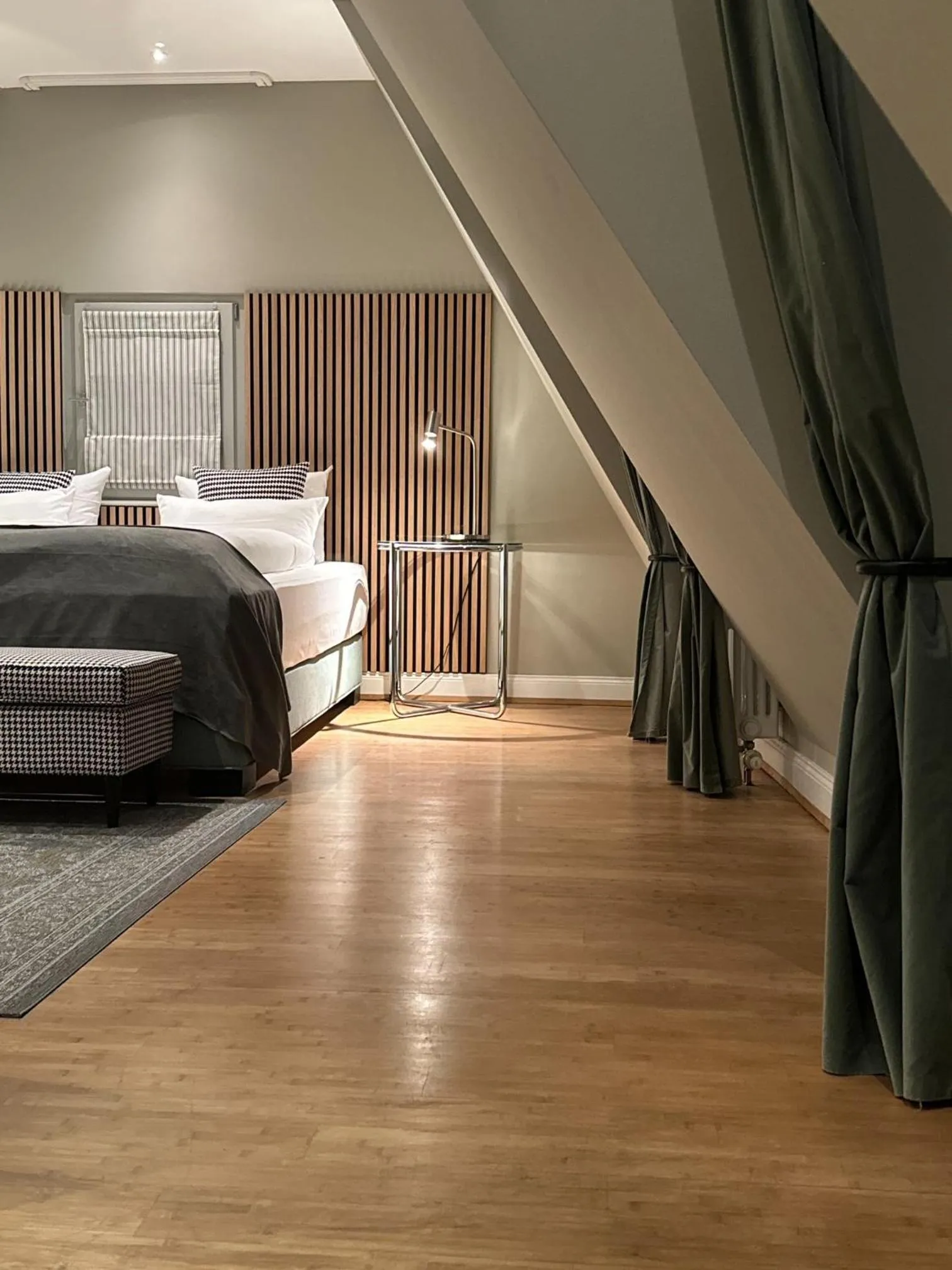 Bedroom, Bed in Hotel Zur Alten Brücke