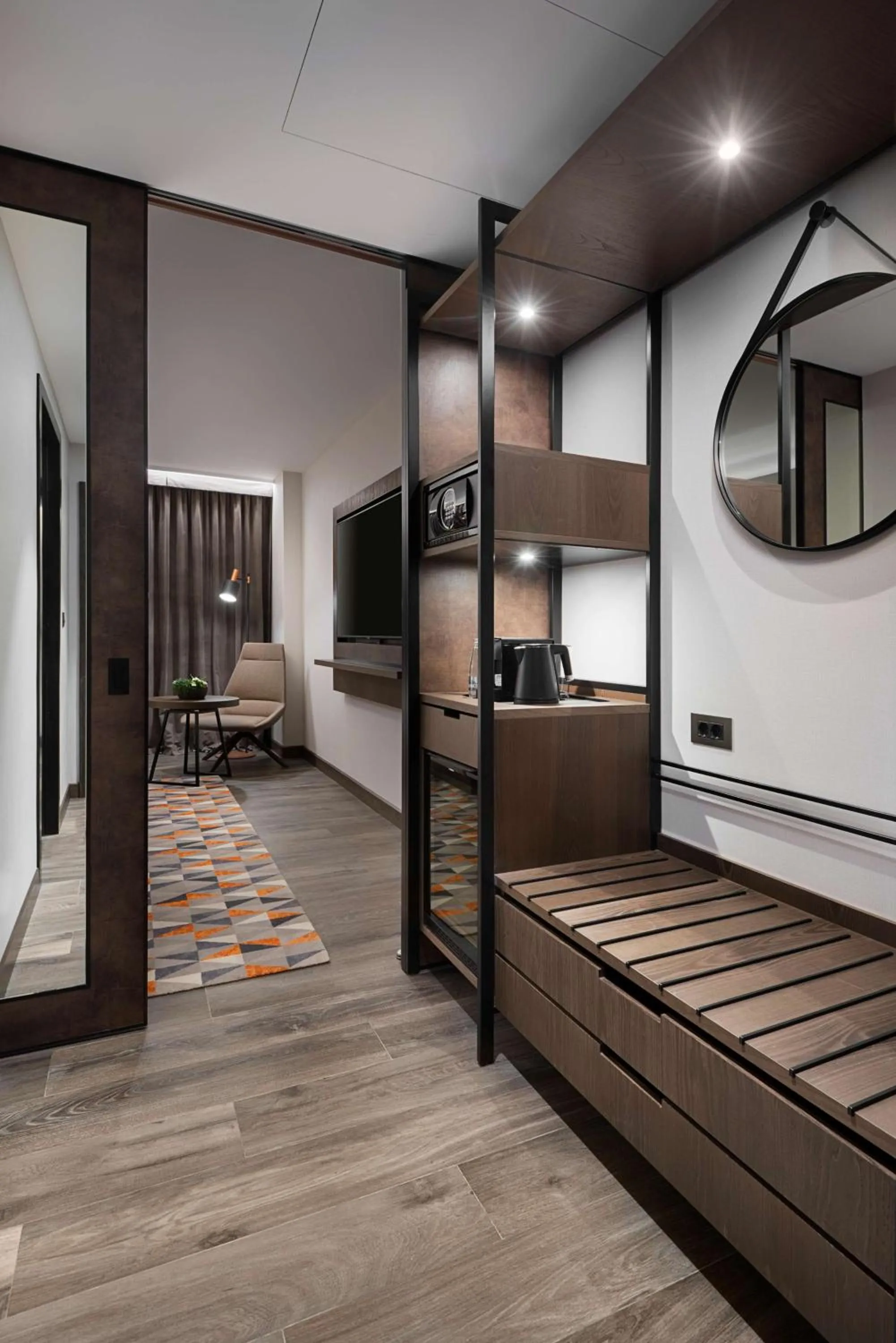 Photo of the whole room, Bed in Hyatt Regency Sofia