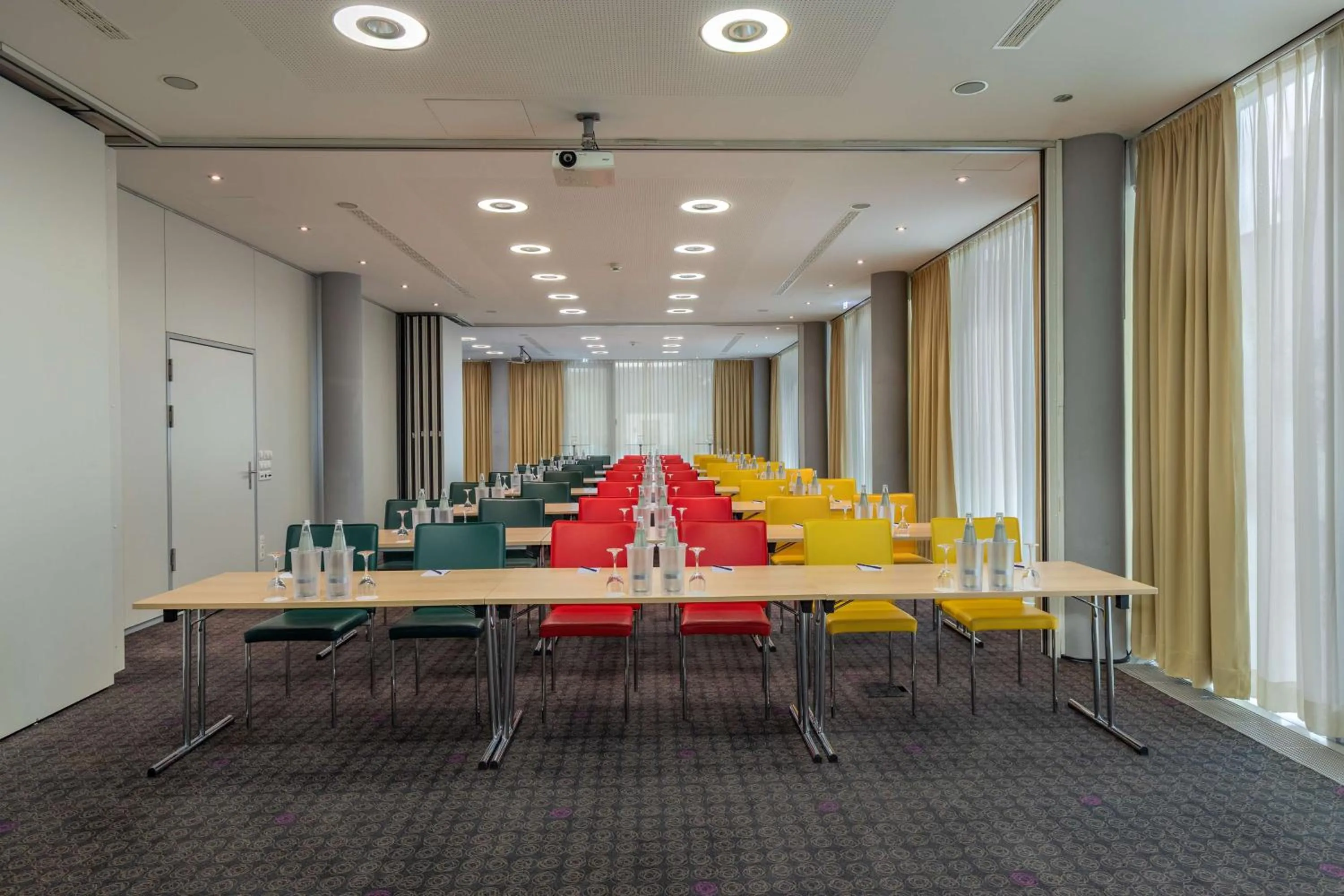 Meeting/conference room in DoubleTree by Hilton Frankfurt Niederrad