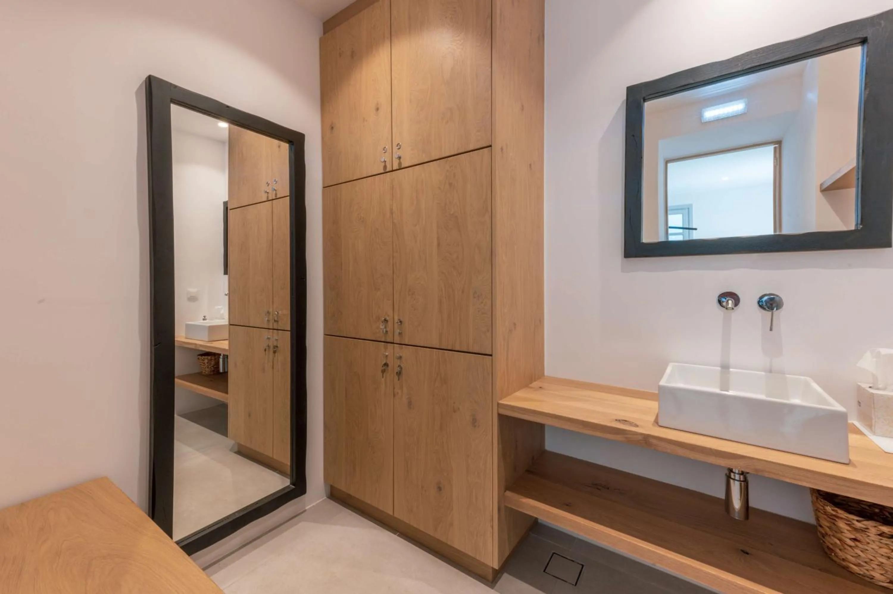 Spa and wellness centre/facilities in Radisson Blu Euphoria Resort, Mykonos