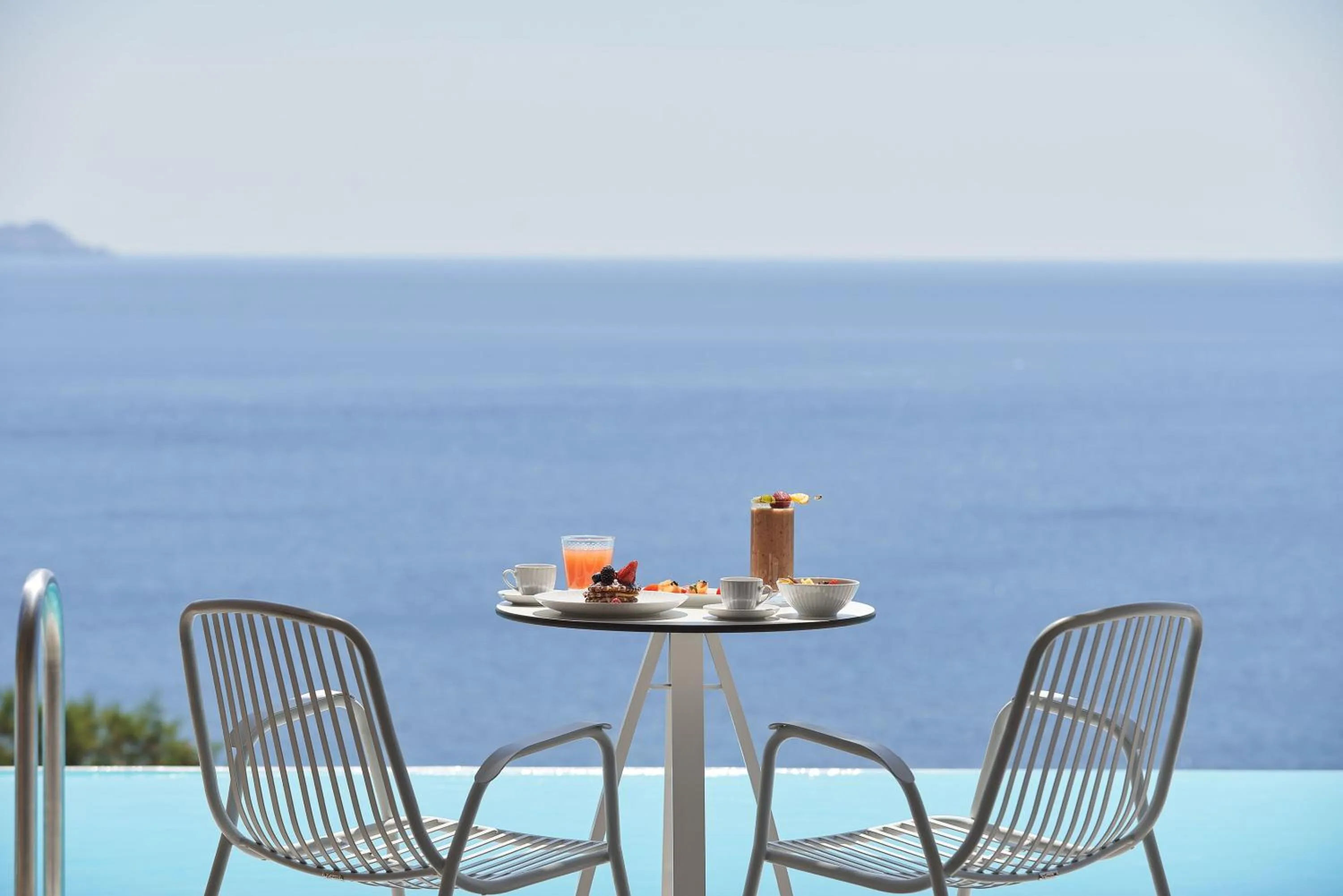 Patio in Radisson Blu Euphoria Resort, Mykonos