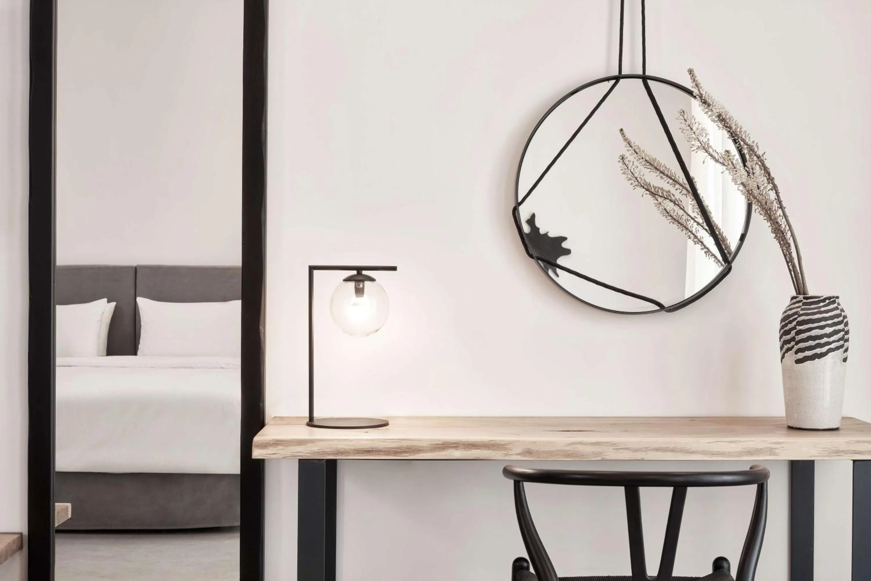 Living room, Bed in Radisson Blu Euphoria Resort, Mykonos