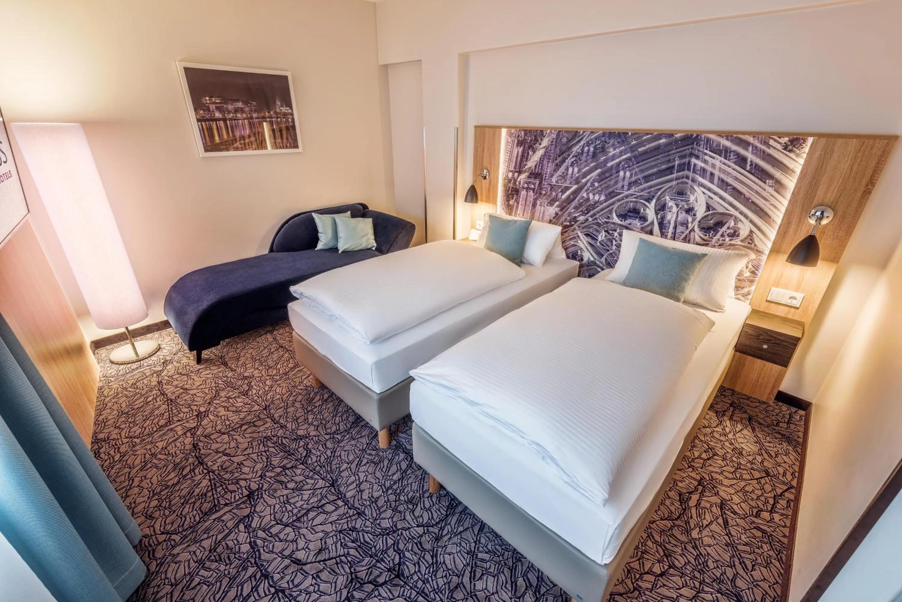 Bed in CityClass Hotel Alter Markt