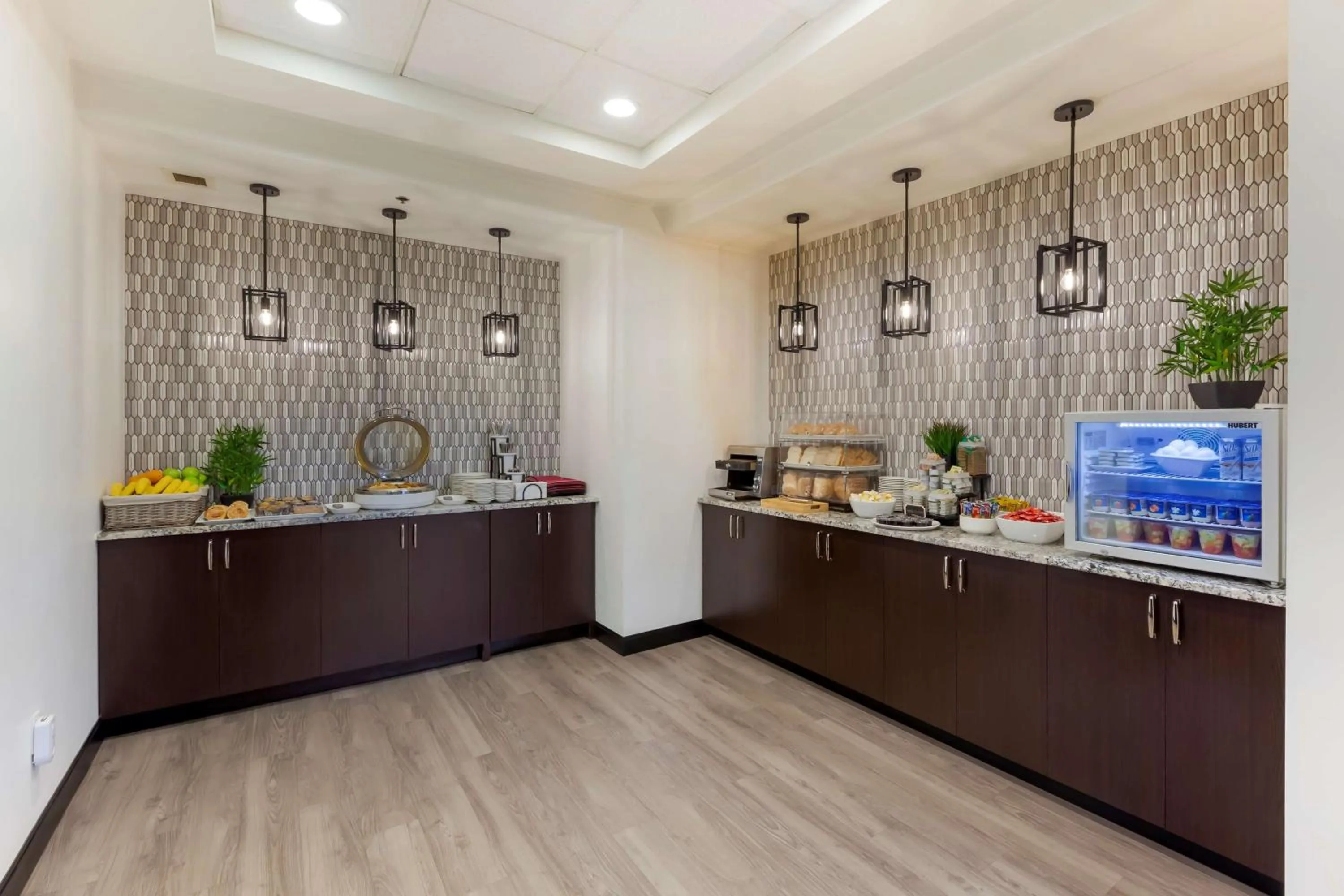 Breakfast in Best Western Premier Northwood Hotel