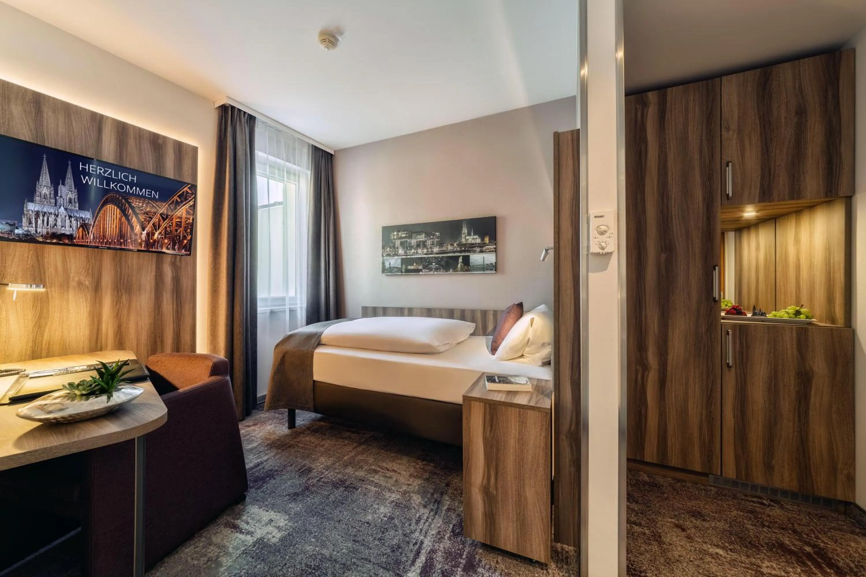 Bed in CityClass Hotel am Dom