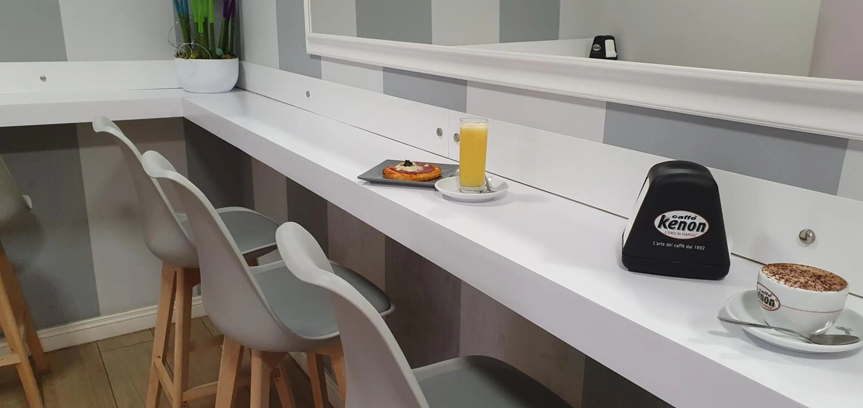 Restaurant/places to eat in Dimora Costantino