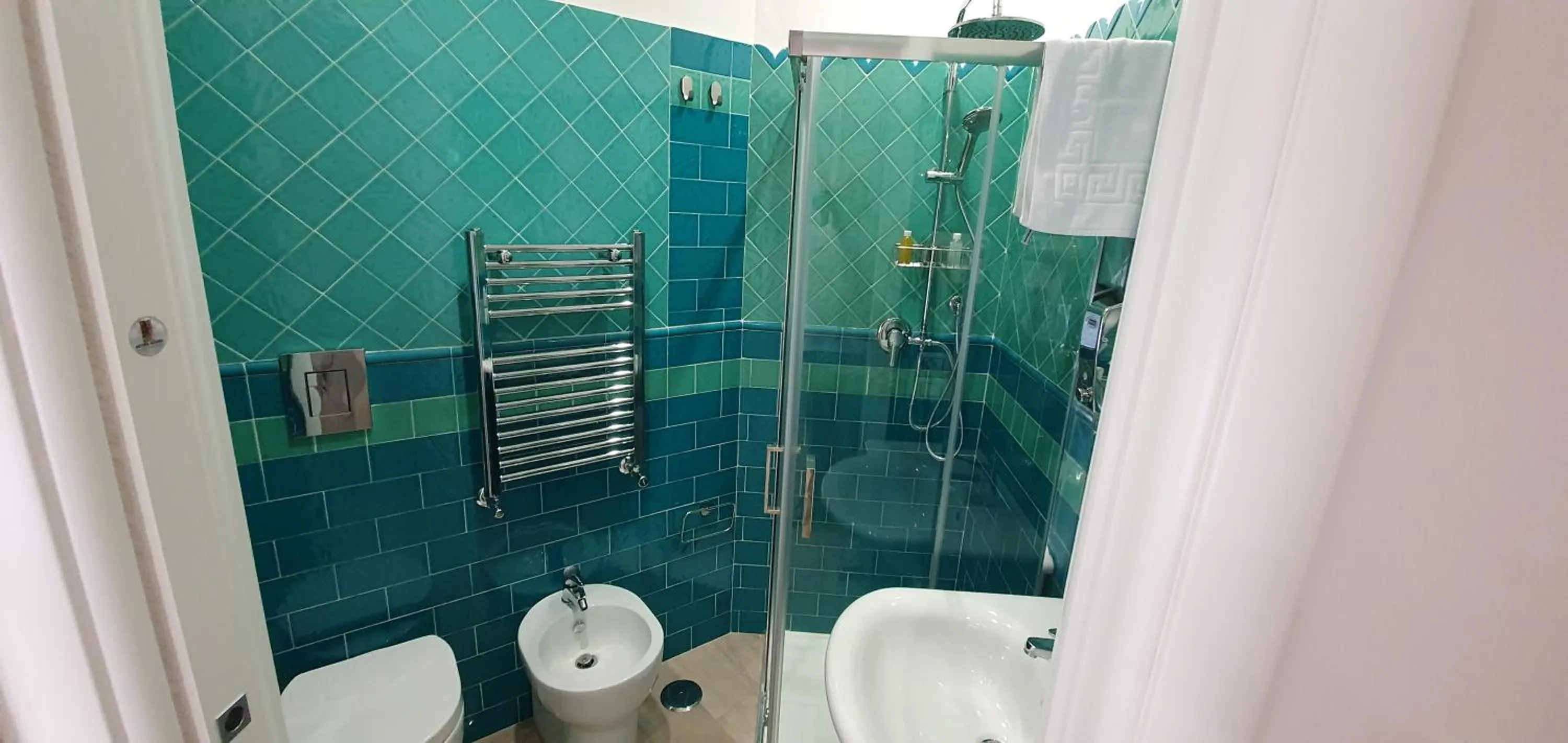 Shower in Dimora Costantino