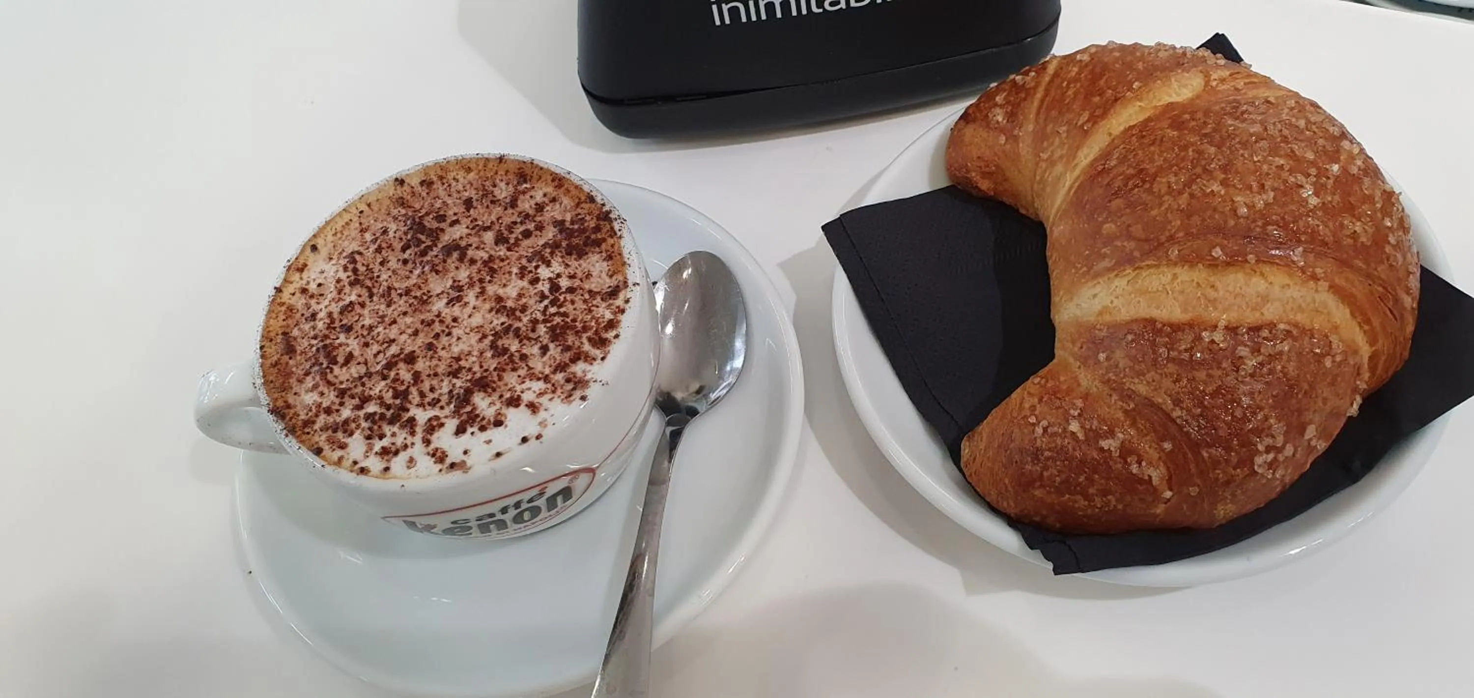 Restaurant/places to eat in Dimora Costantino