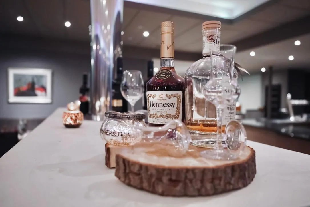 Restaurant/places to eat in Bergmark Hotel