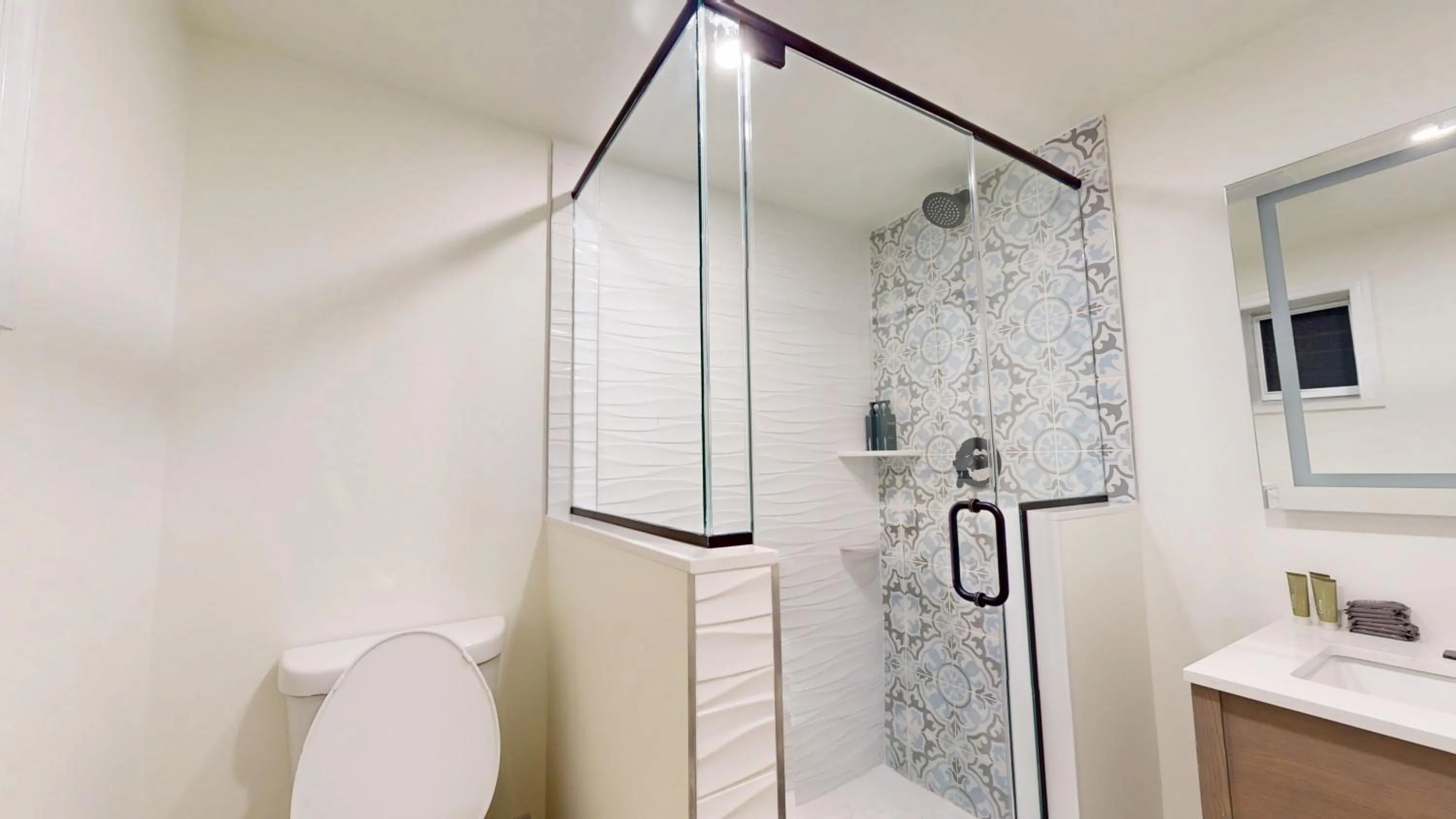 Bathroom in The Atlantic, BW Signature Collection