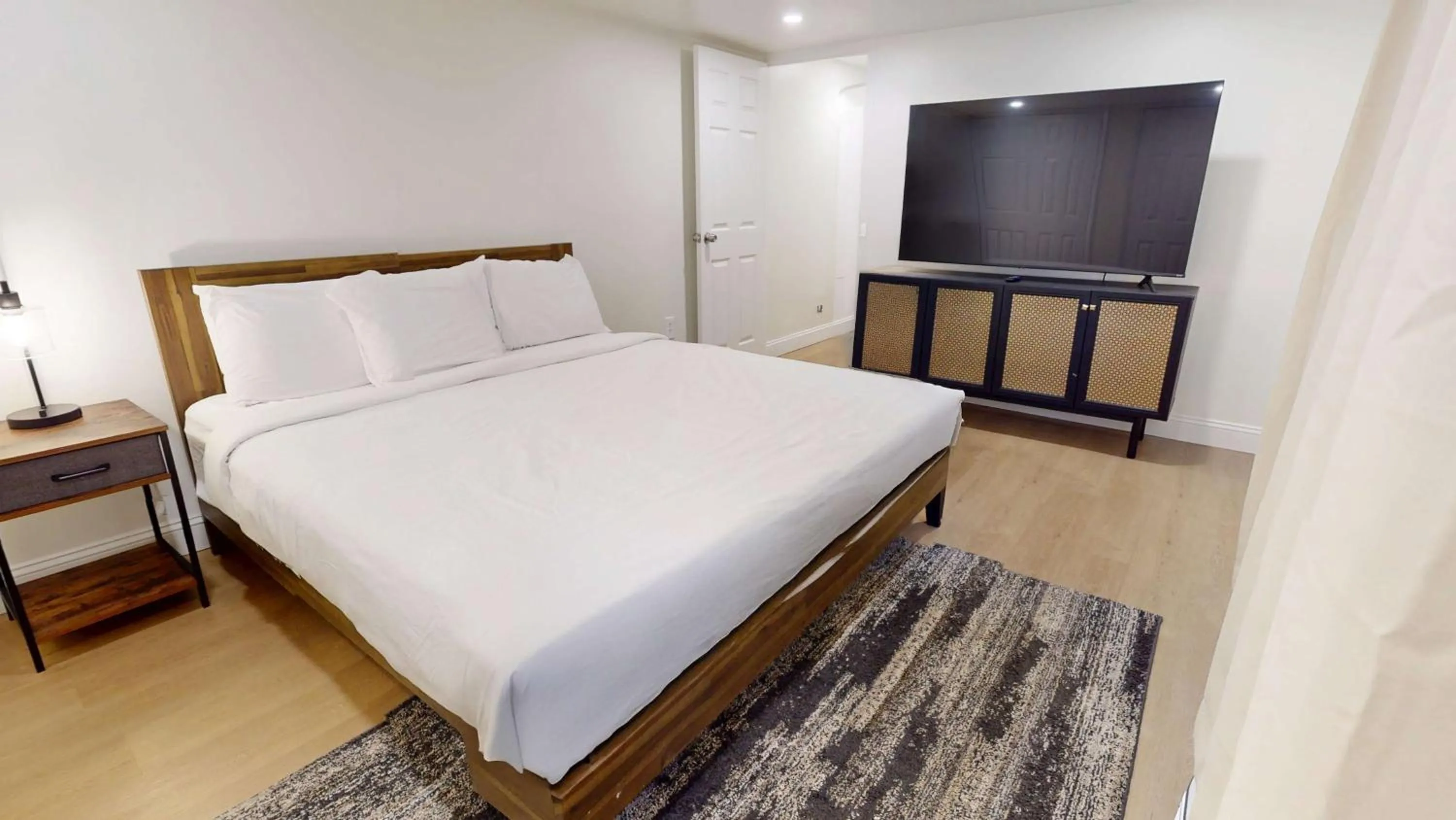 Bedroom, Bed in The Atlantic, BW Signature Collection