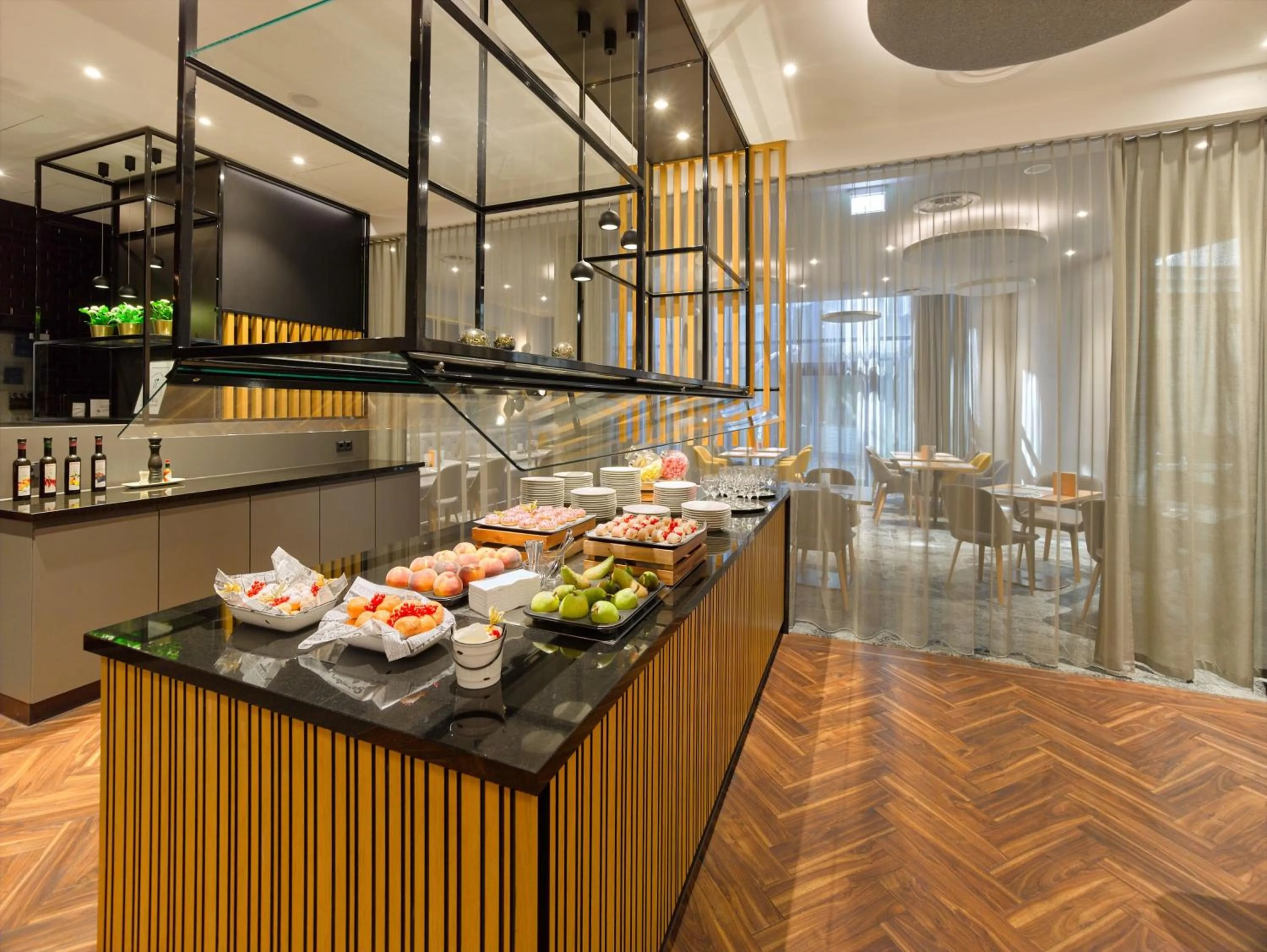 Restaurant/places to eat in Holiday Inn Stuttgart by IHG