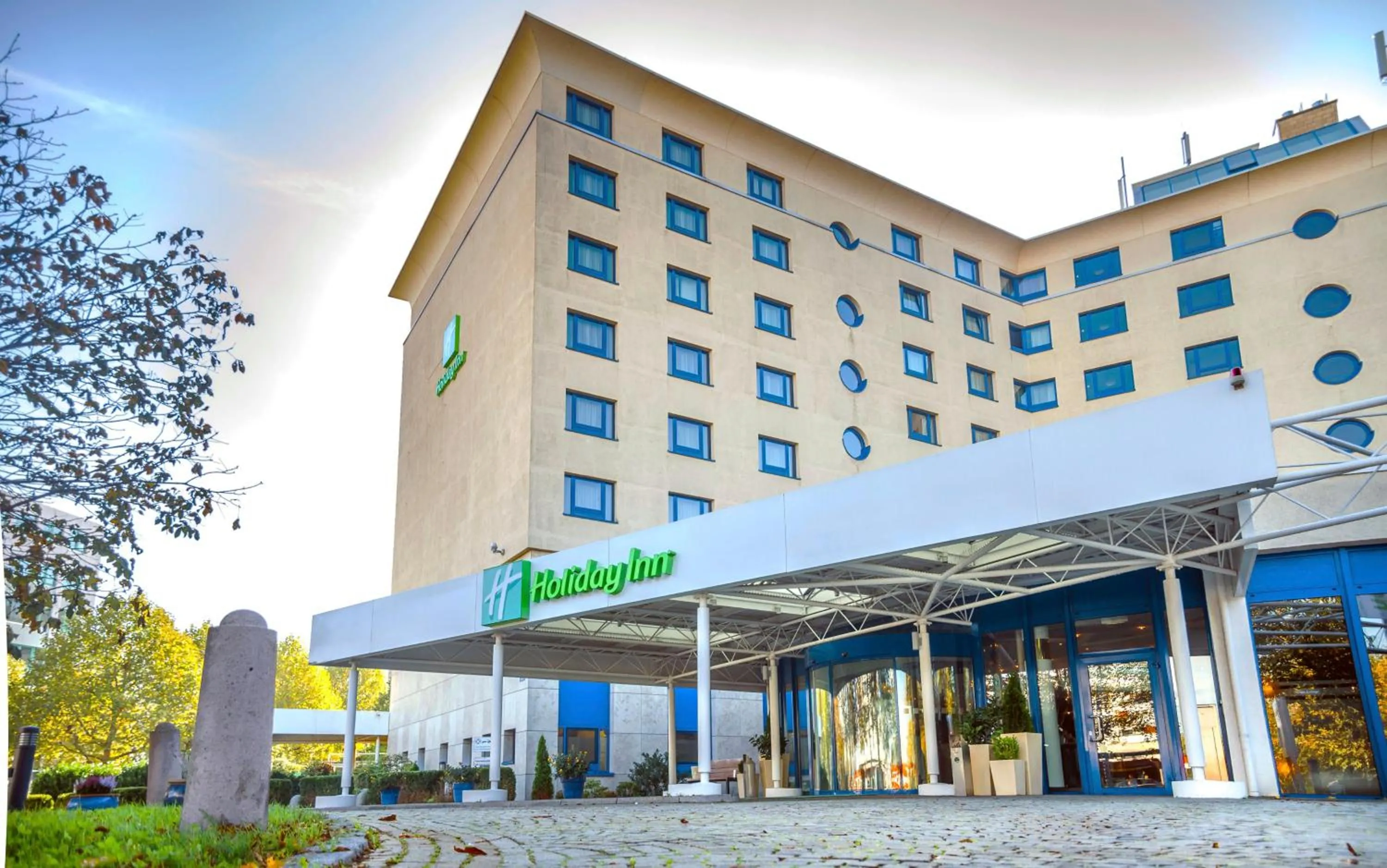 Property building in Holiday Inn Stuttgart by IHG
