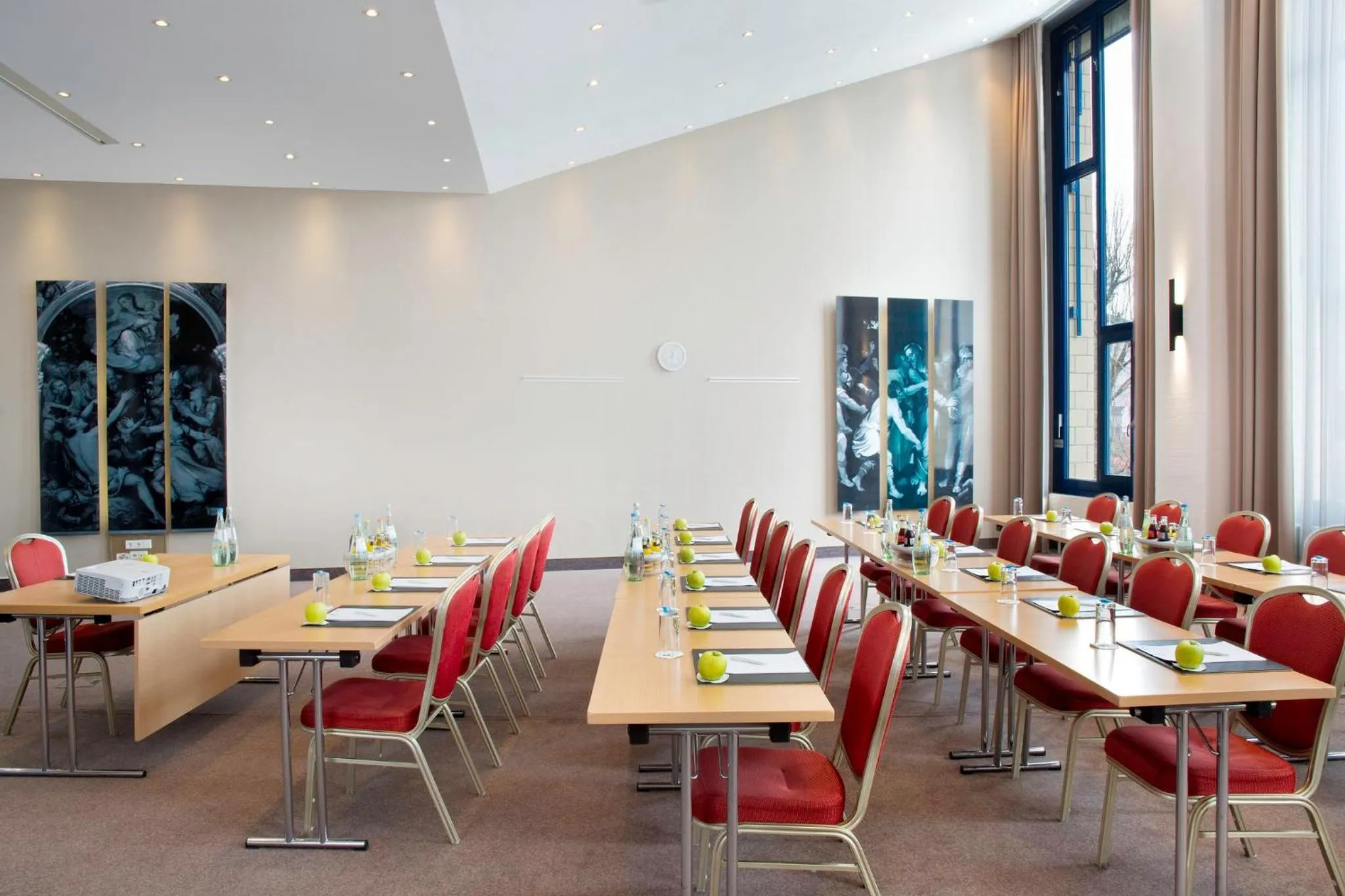 Meeting/conference room in Holiday Inn Stuttgart by IHG
