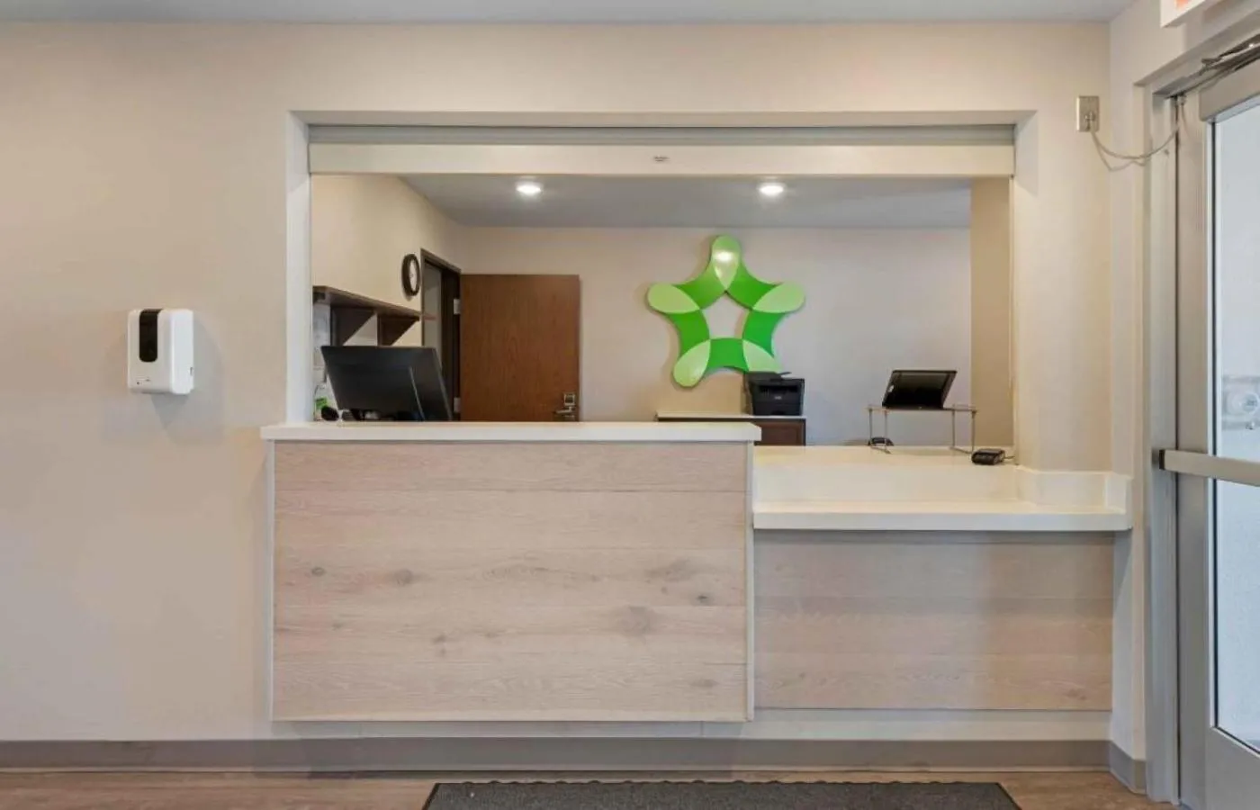 Extended Stay America Suites - Minneapolis - Airport - Mendota Heights