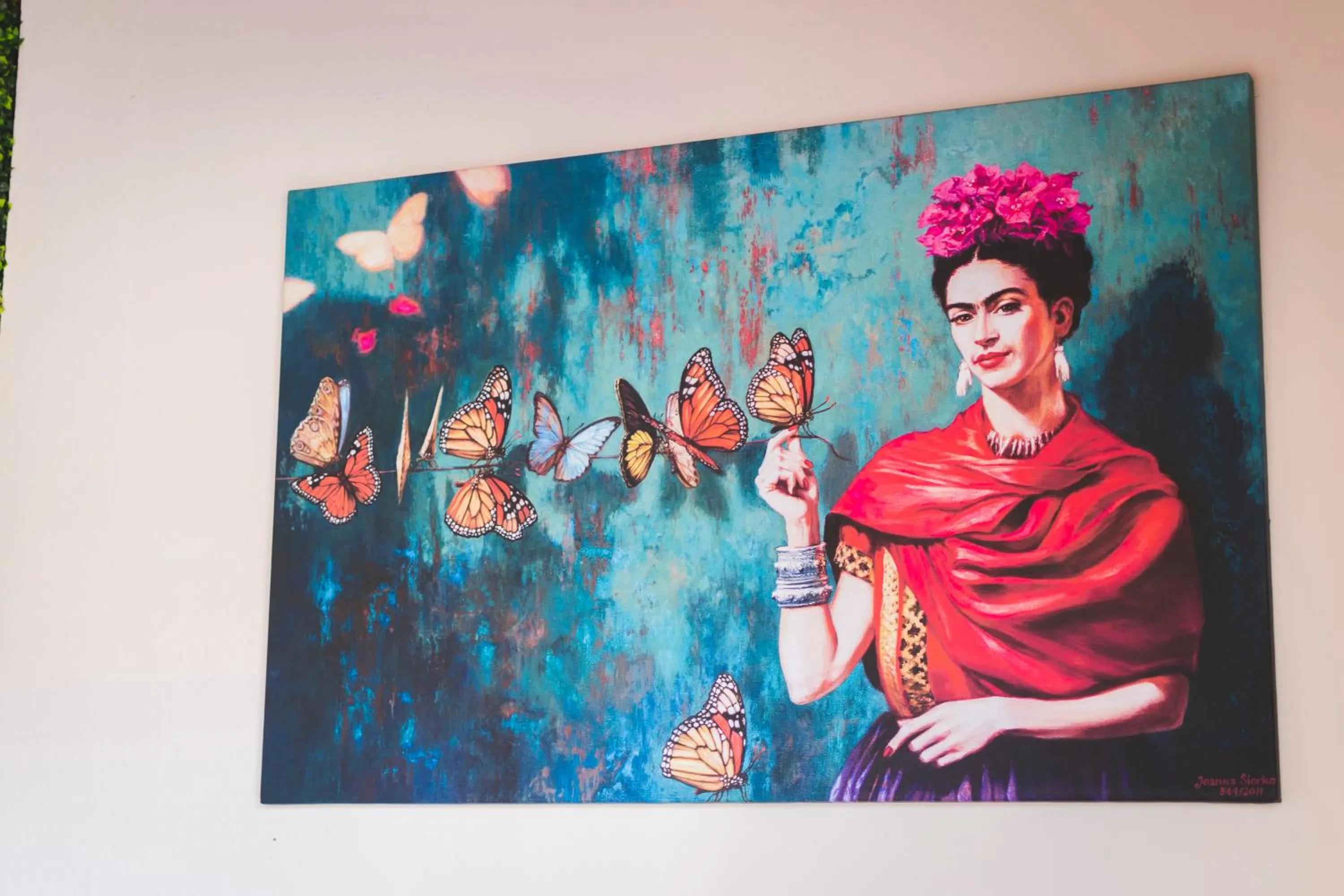 Decorative detail in La Lola Hotel & Suites