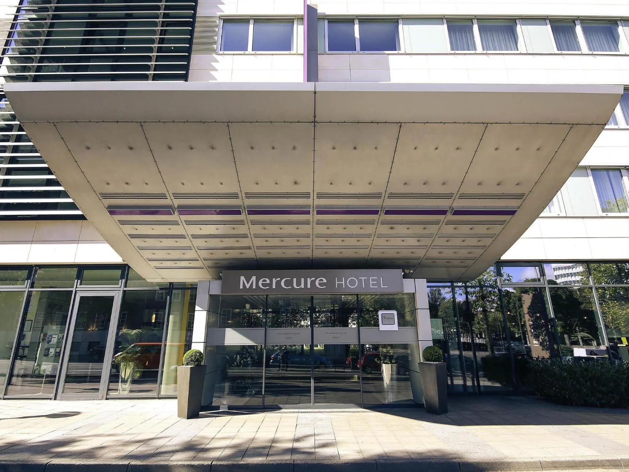 Property building in Mercure Hotel Plaza Essen