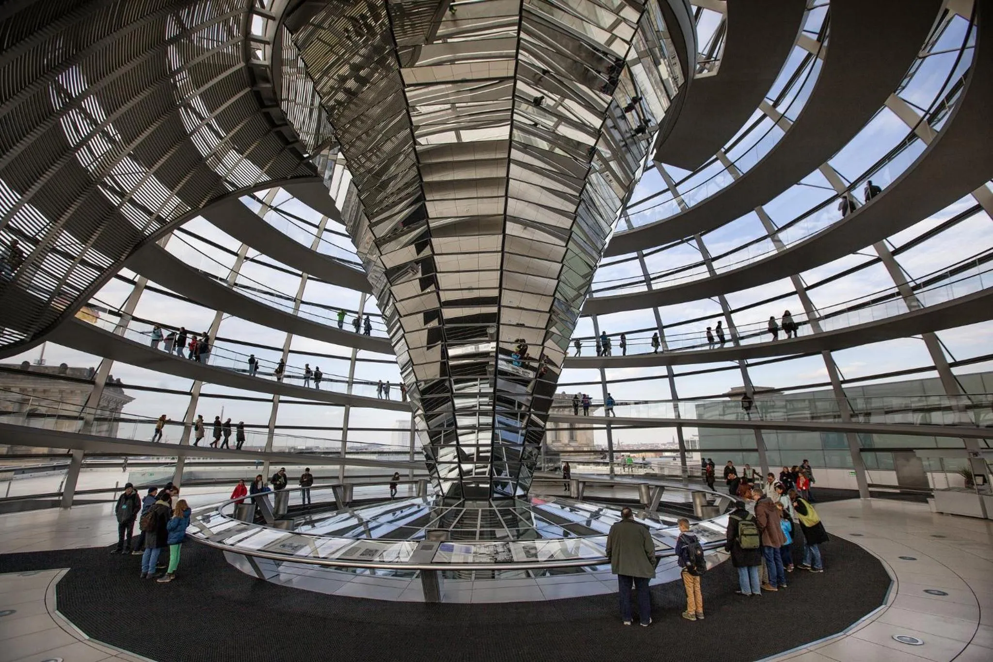 Area and facilities in Holiday Inn Express Berlin City Centre by IHG