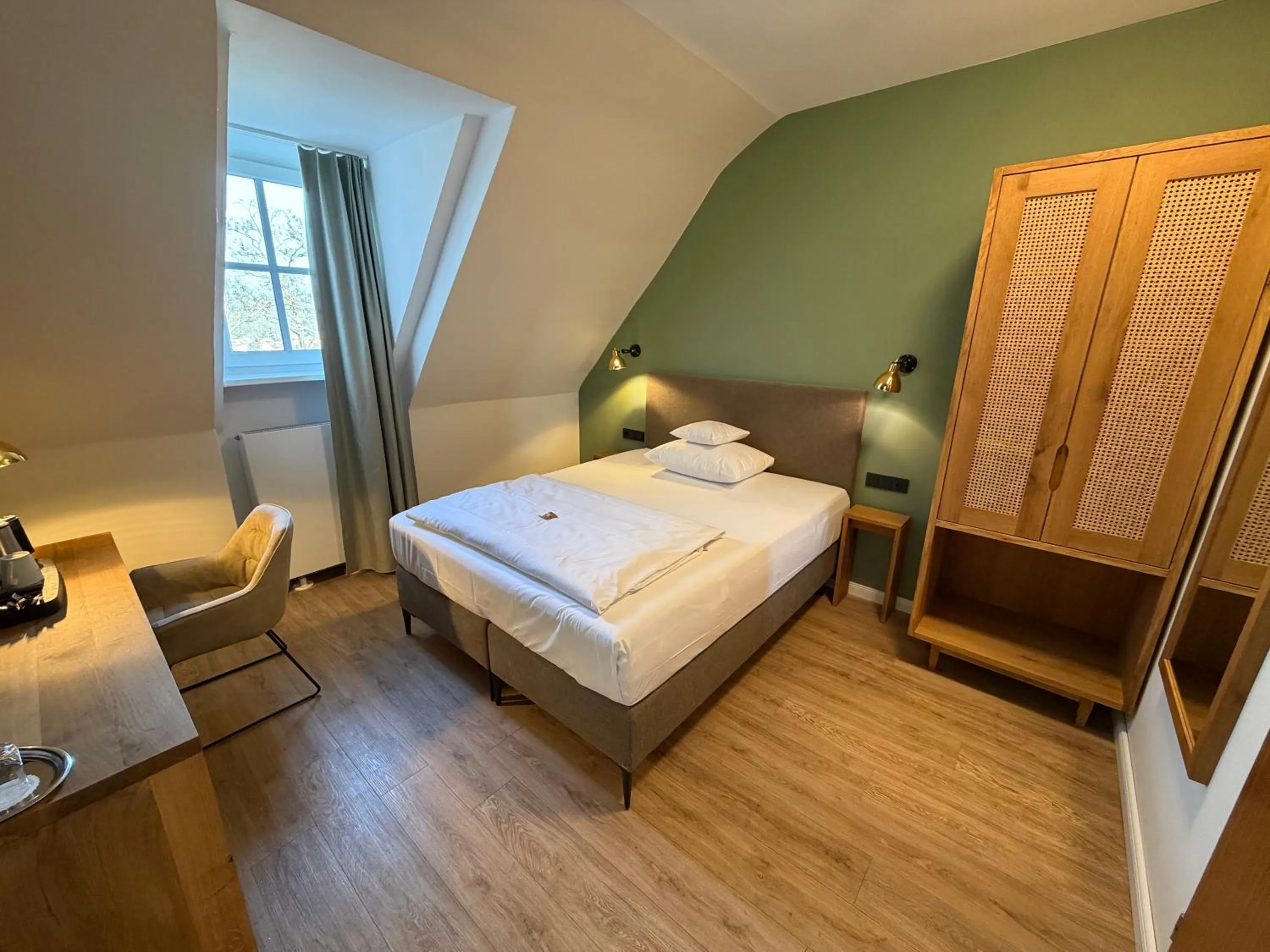 Bed in Landhotel Kauzenberg