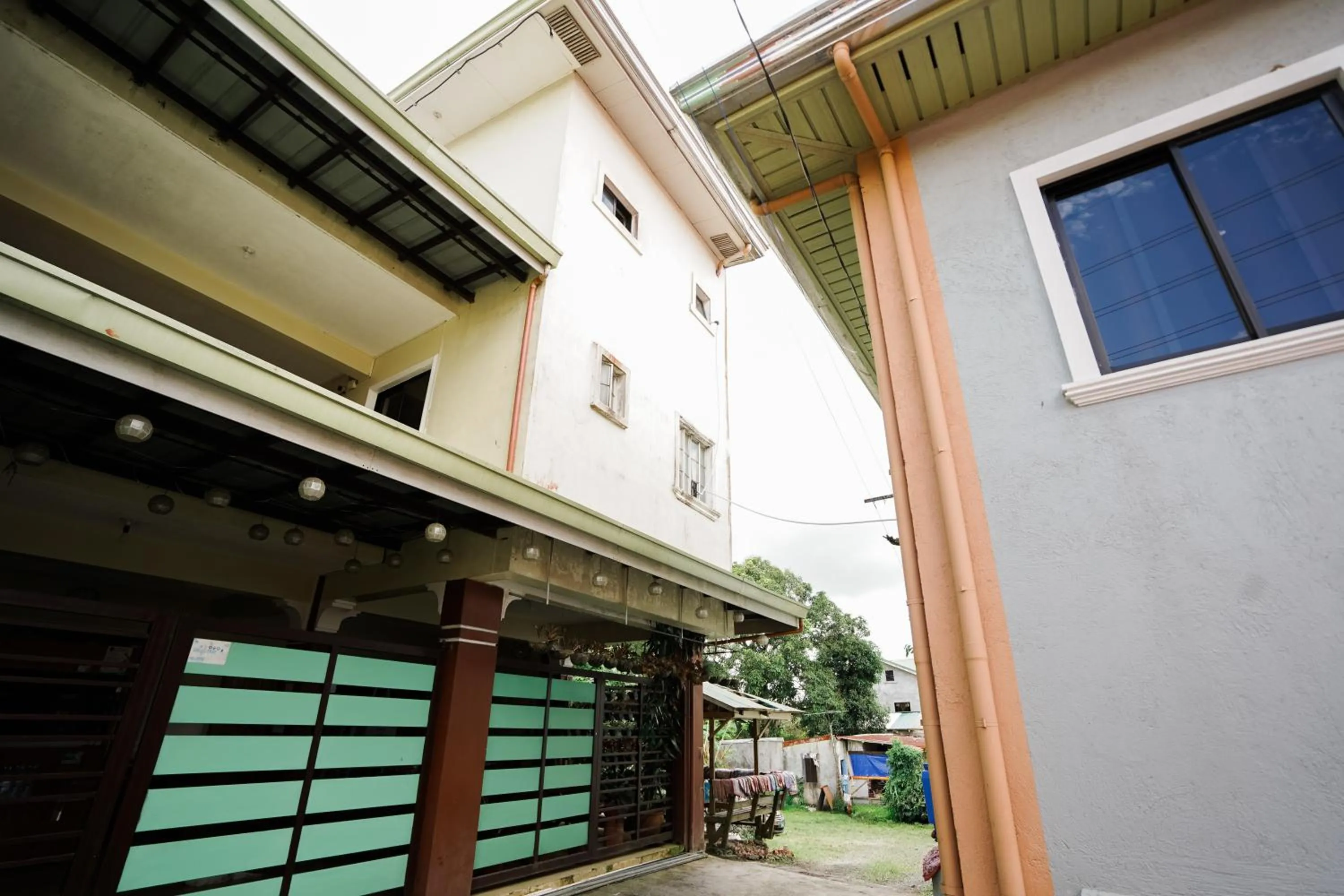 JEMZ Tagaytay Budget Transient