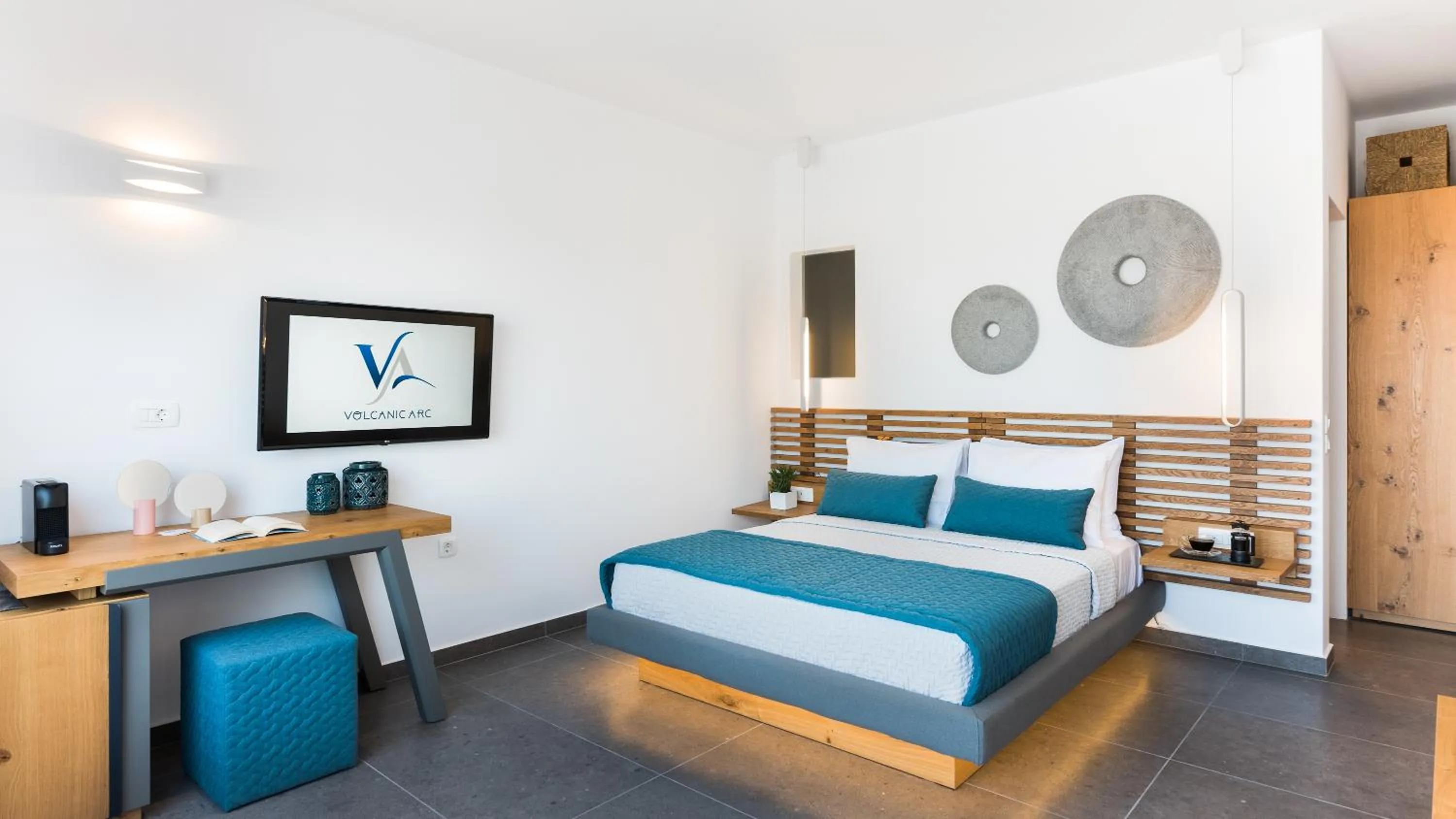 Bedroom in Volcanic Arc Suites