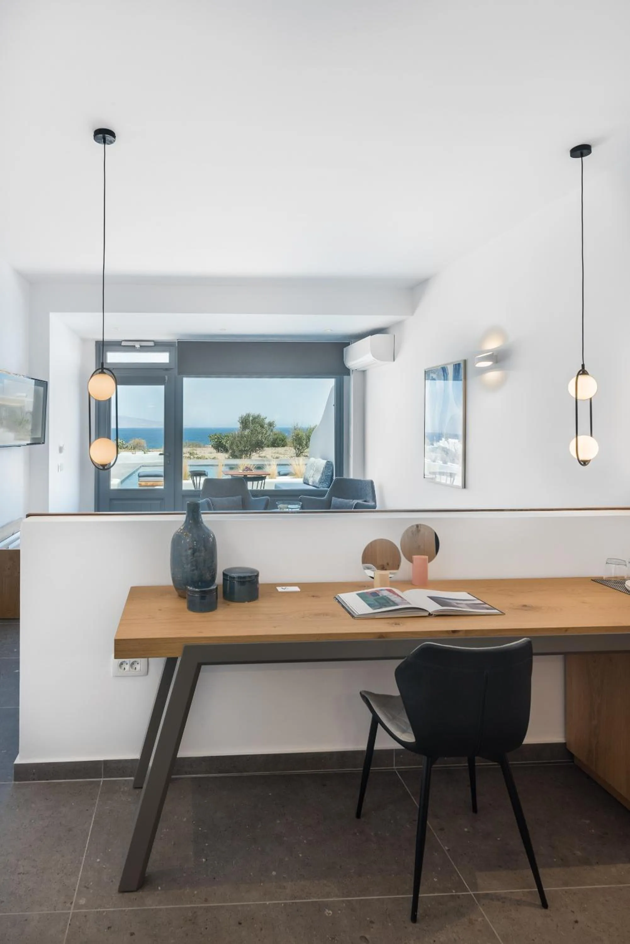 Area and facilities in Volcanic Arc Suites