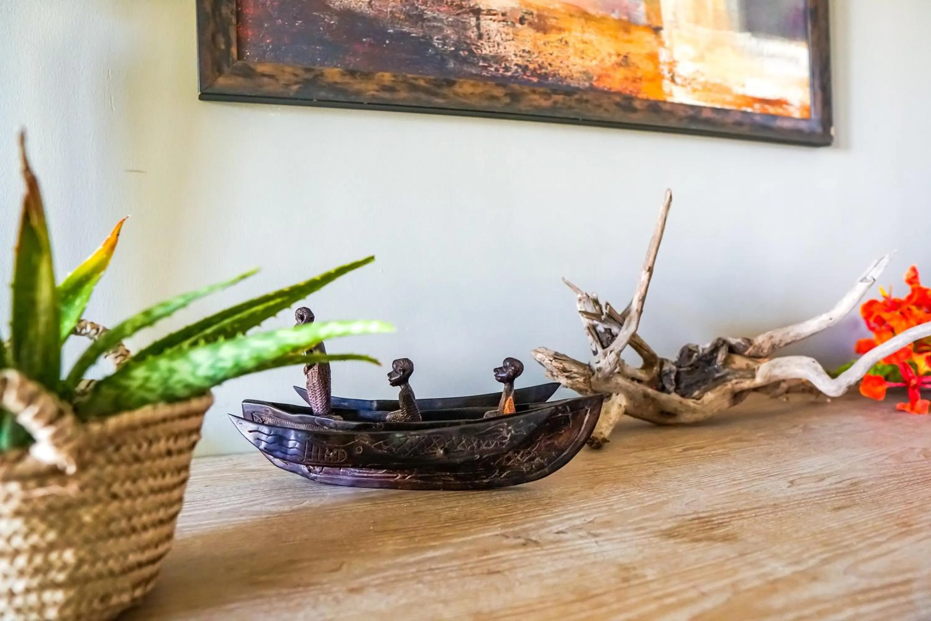 Decorative detail in Aquamarina Hotel