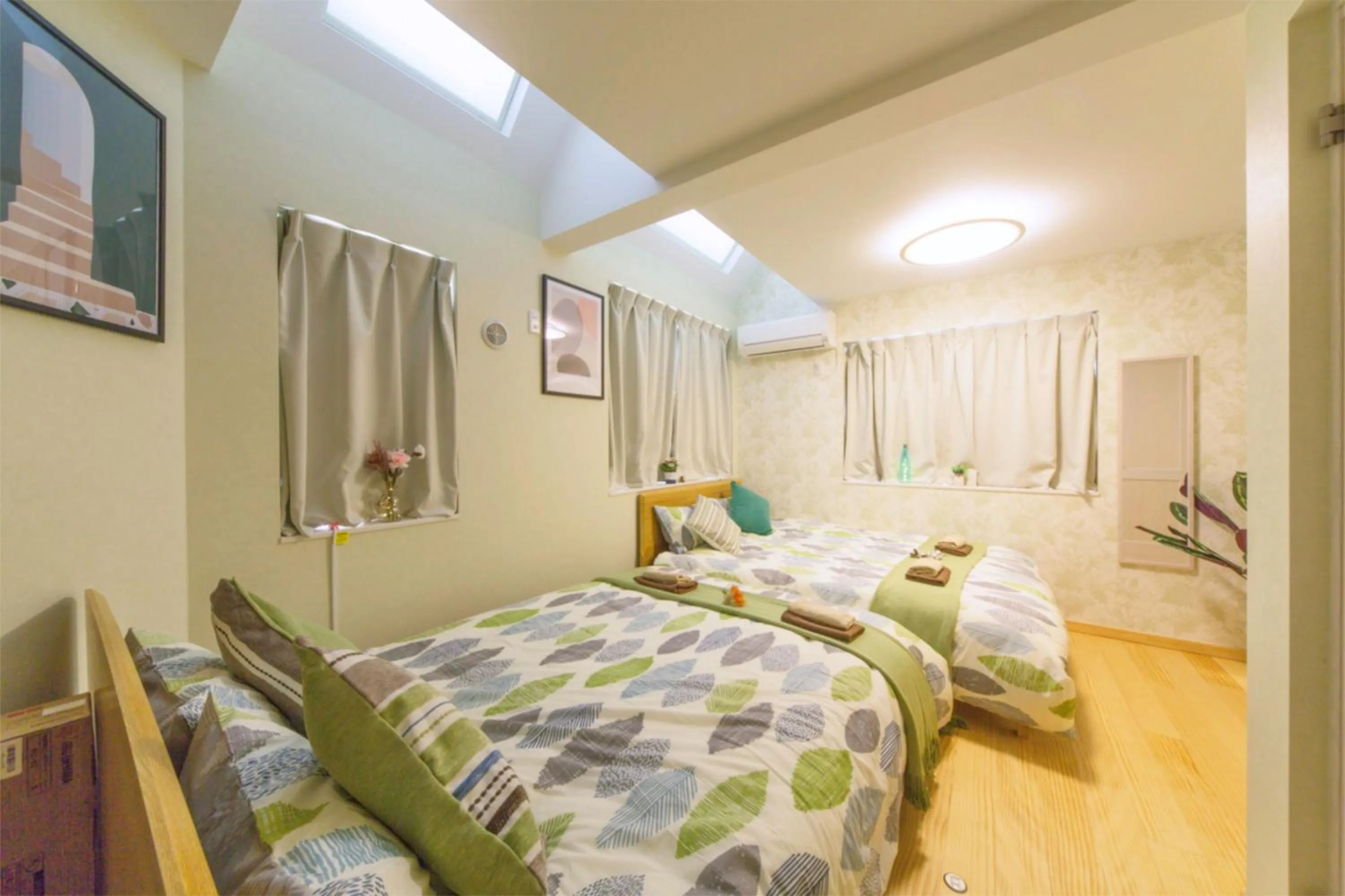 Bed in nestay villa tokyo otsuka