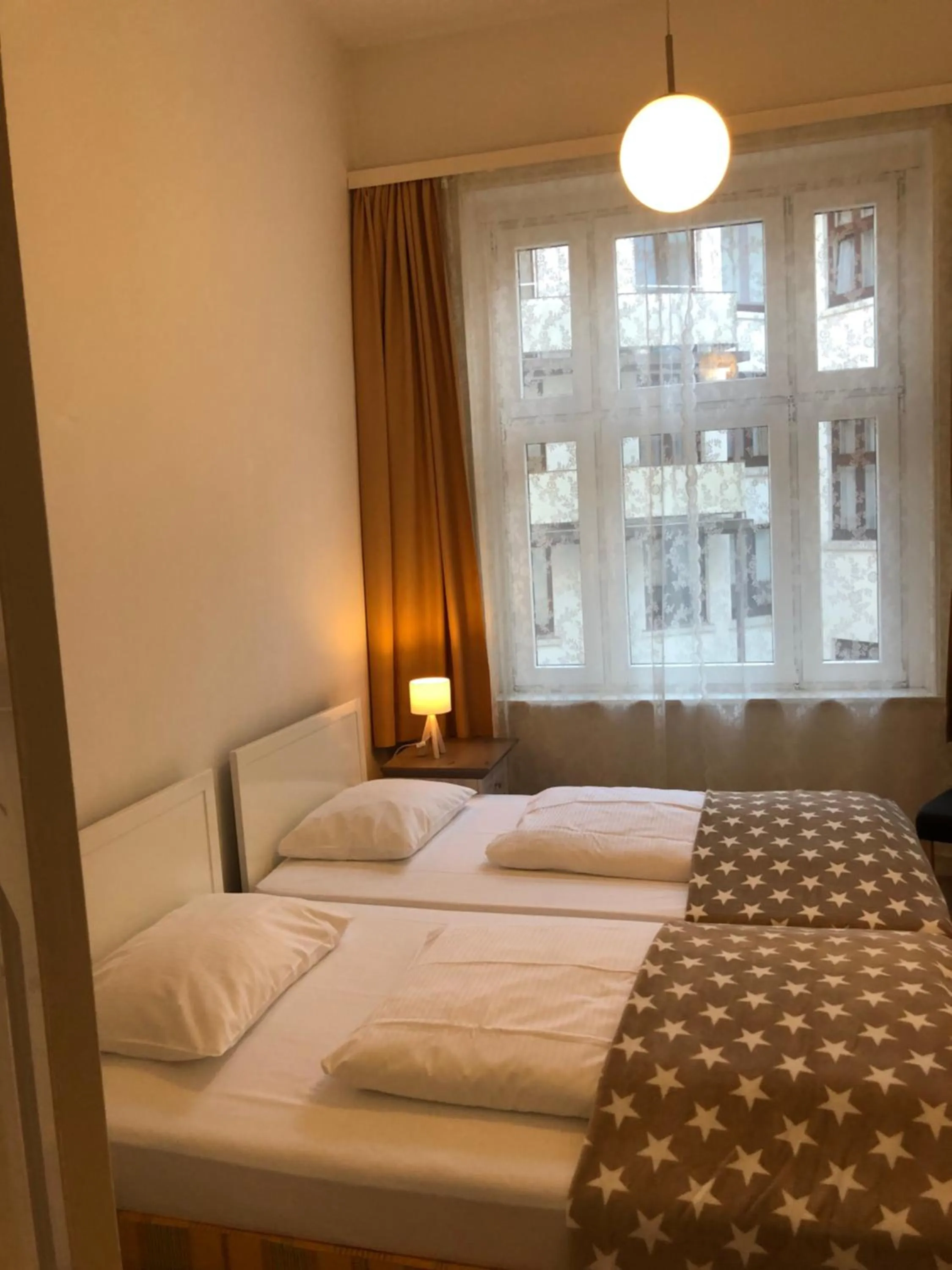 Bed in Hotel Fresena im Dammtorpalais