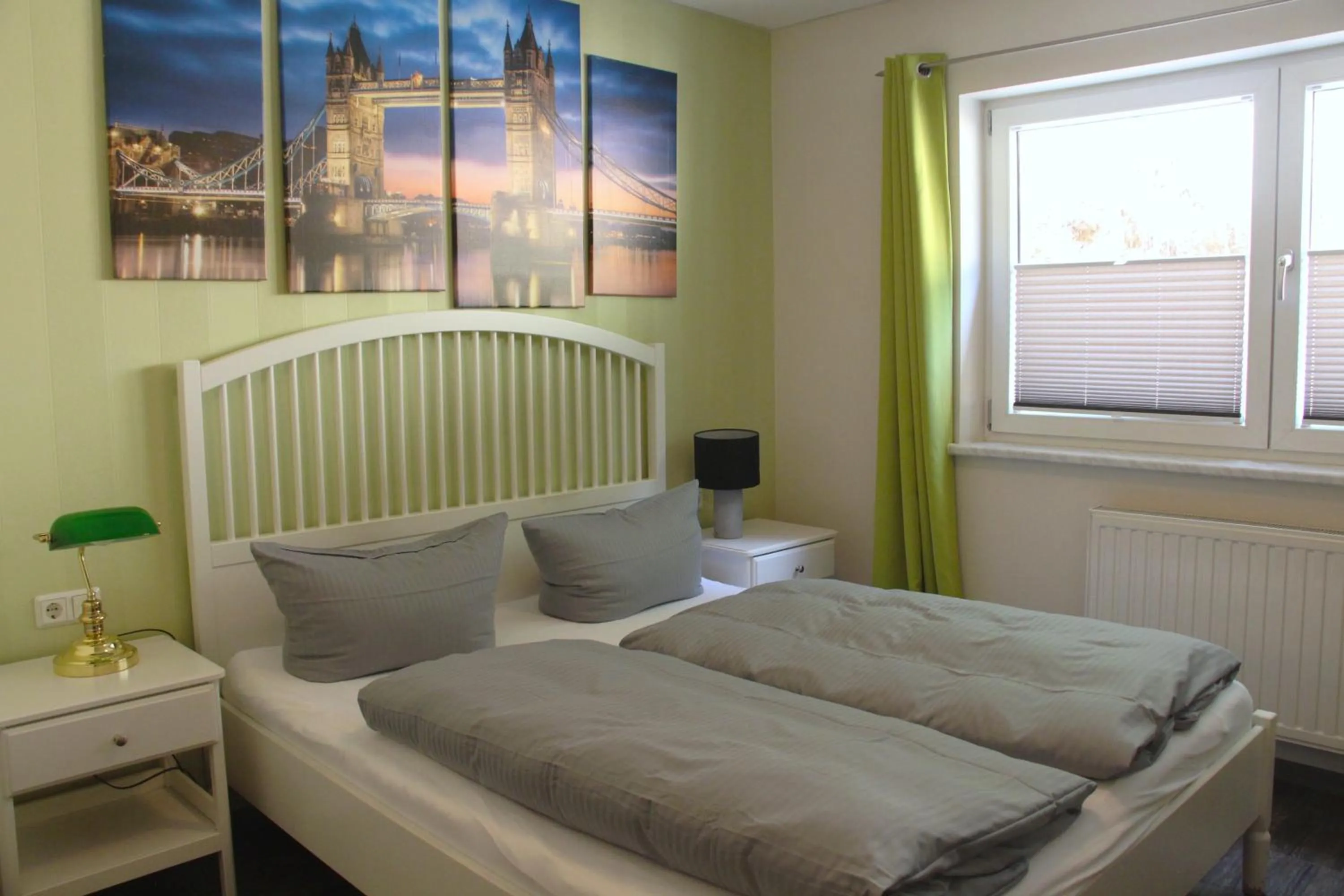 Bed in REGIOHOTEL Schanzenhaus Wernigerode - #Wellnessbereich #NaturAuszeitHarz #RuhigAmWald #FreeParking