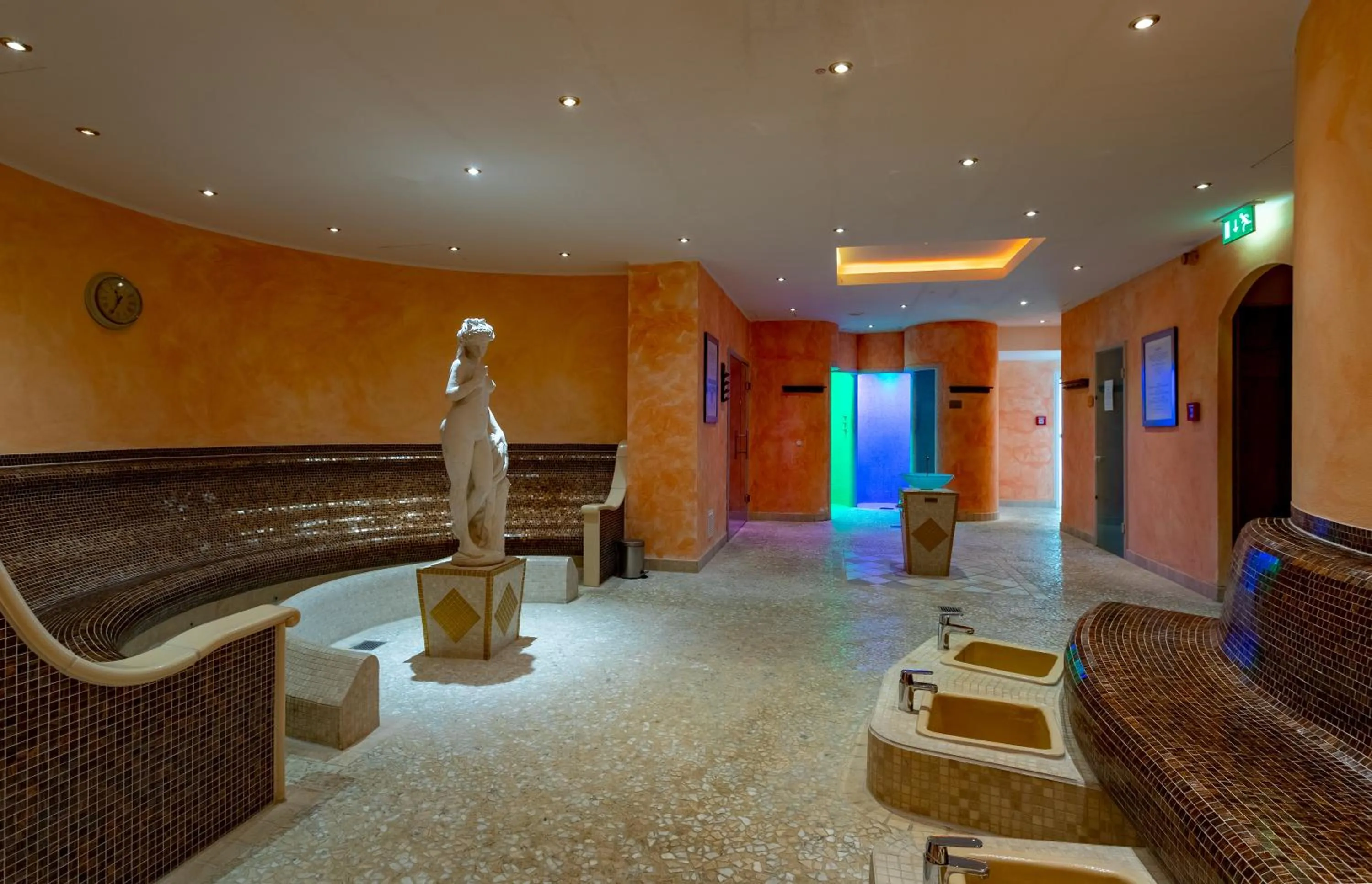 Sauna in Cliff Hotel Rügen