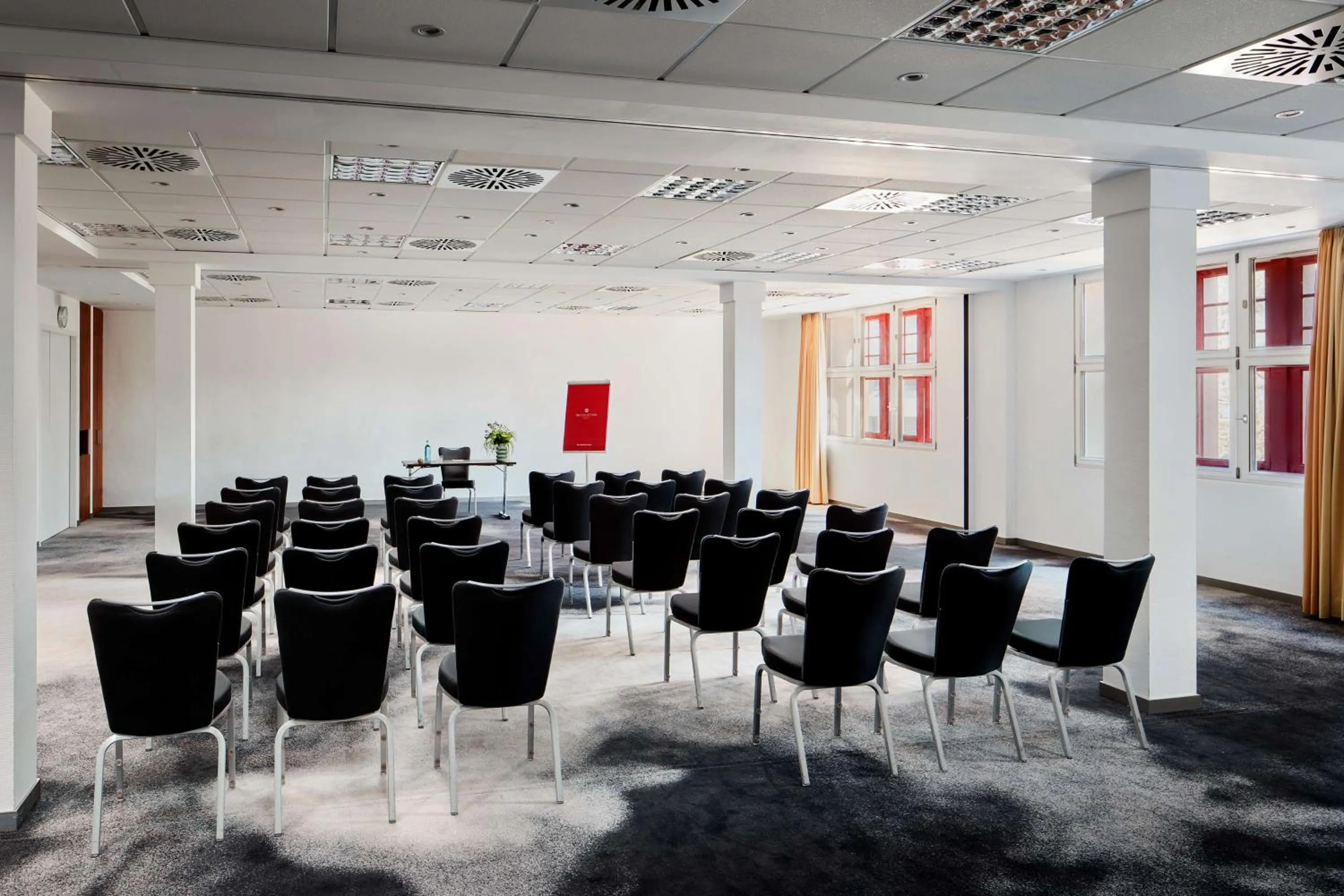 Meeting/conference room in NH Collection Heidelberg