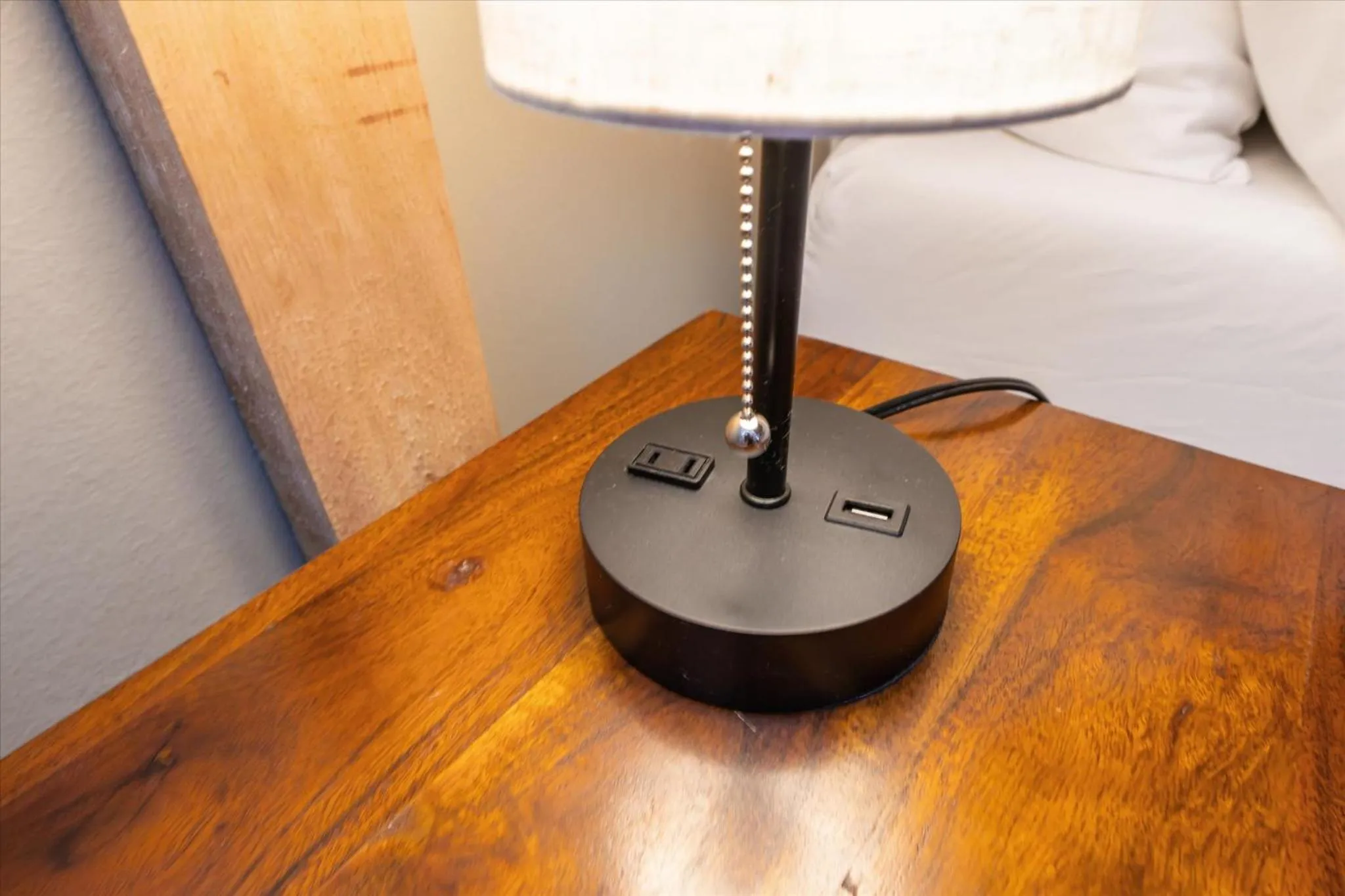 Georgia Street 4 Bedroom Condo Downtown!!