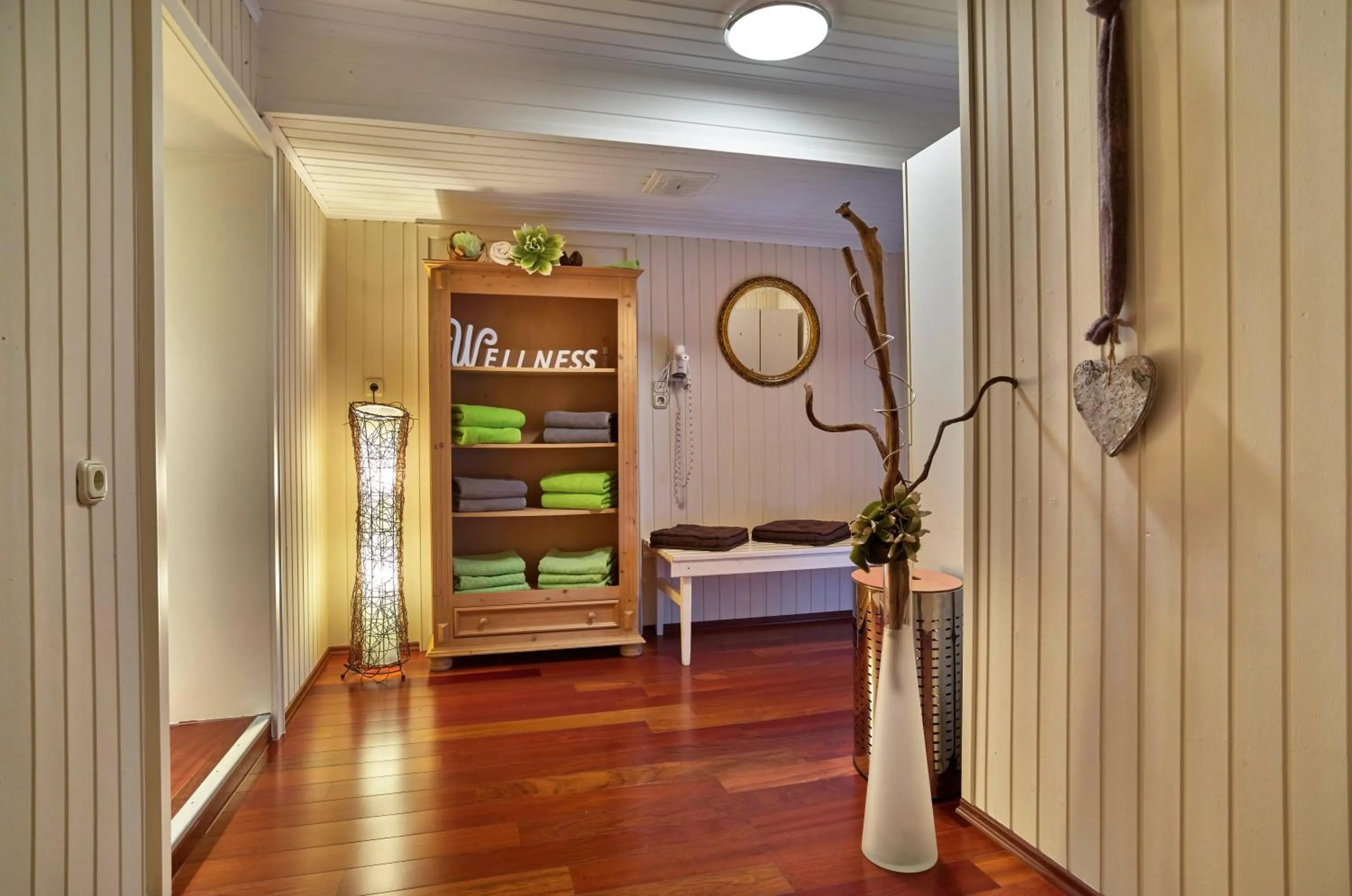 Hot Tub in Hotel Lindenhof