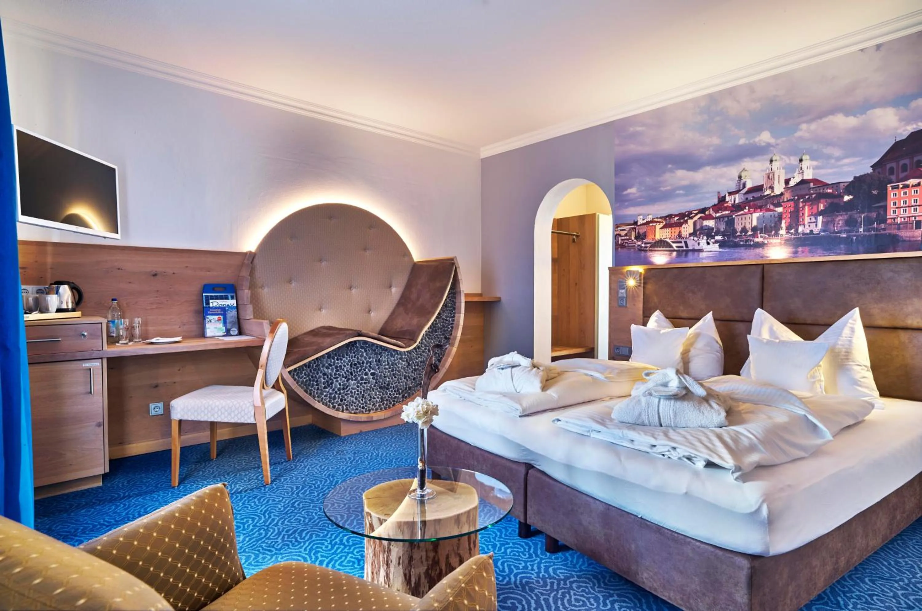 Photo of the whole room, Bed in Hotel Lindenhof