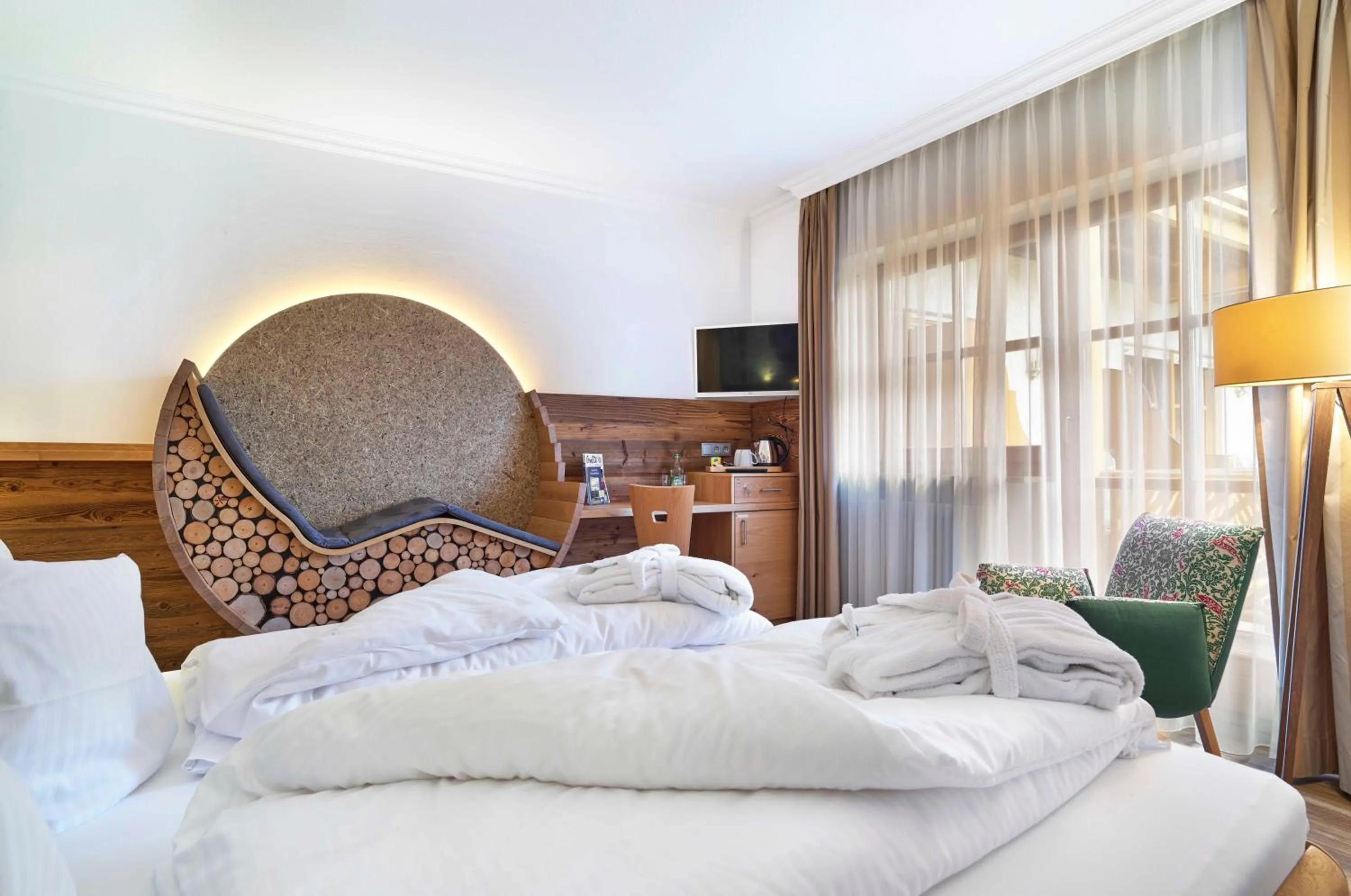 Bed in Hotel Lindenhof