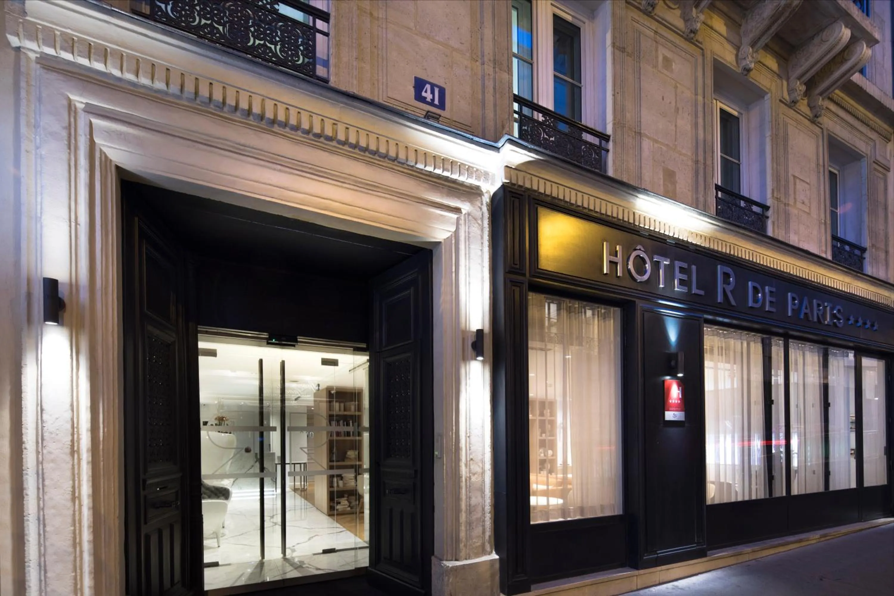 Facade/entrance in Hôtel R de Paris - Boutique Hotel