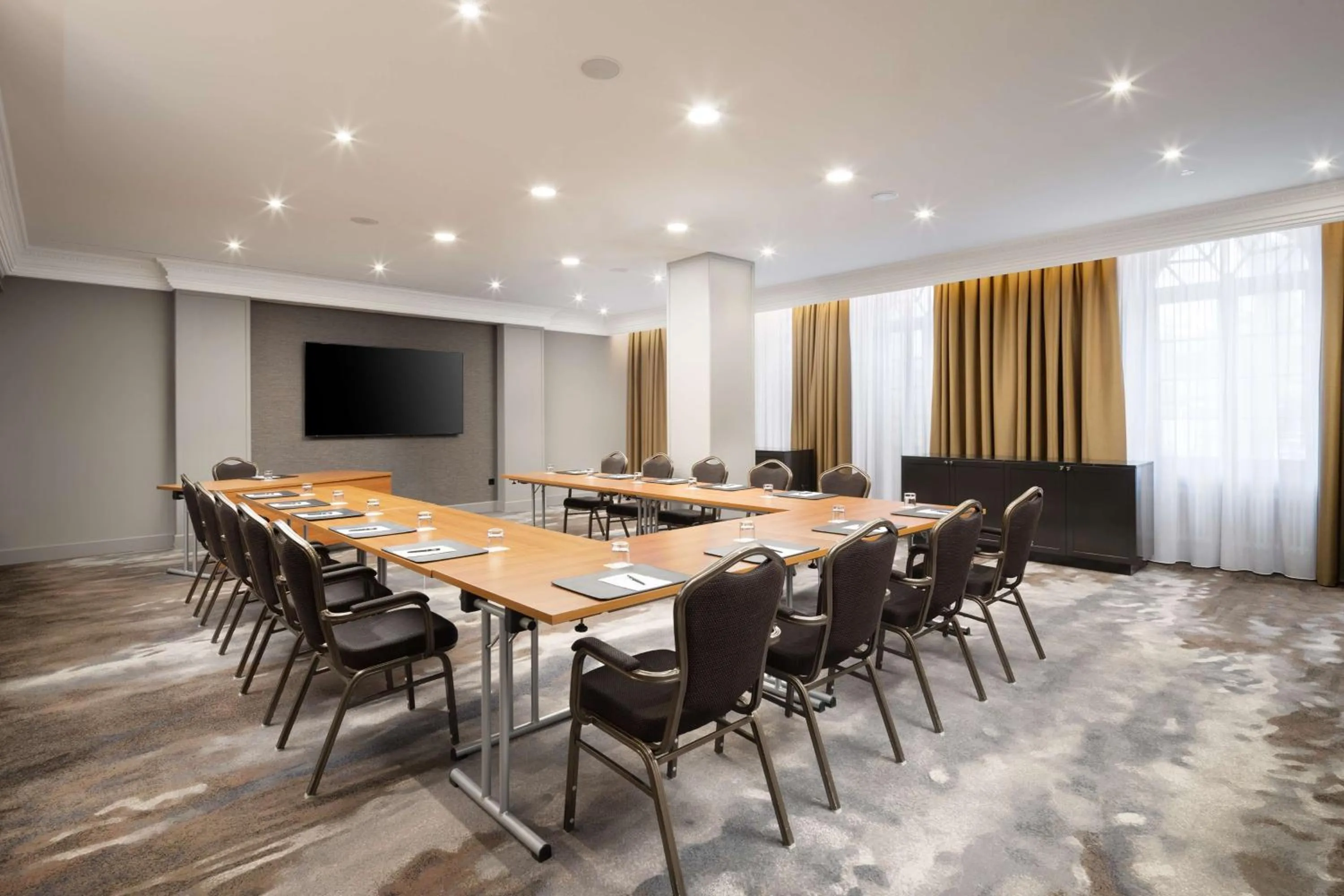 Meeting/conference room in Crowne Plaza Heidelberg City Centre
