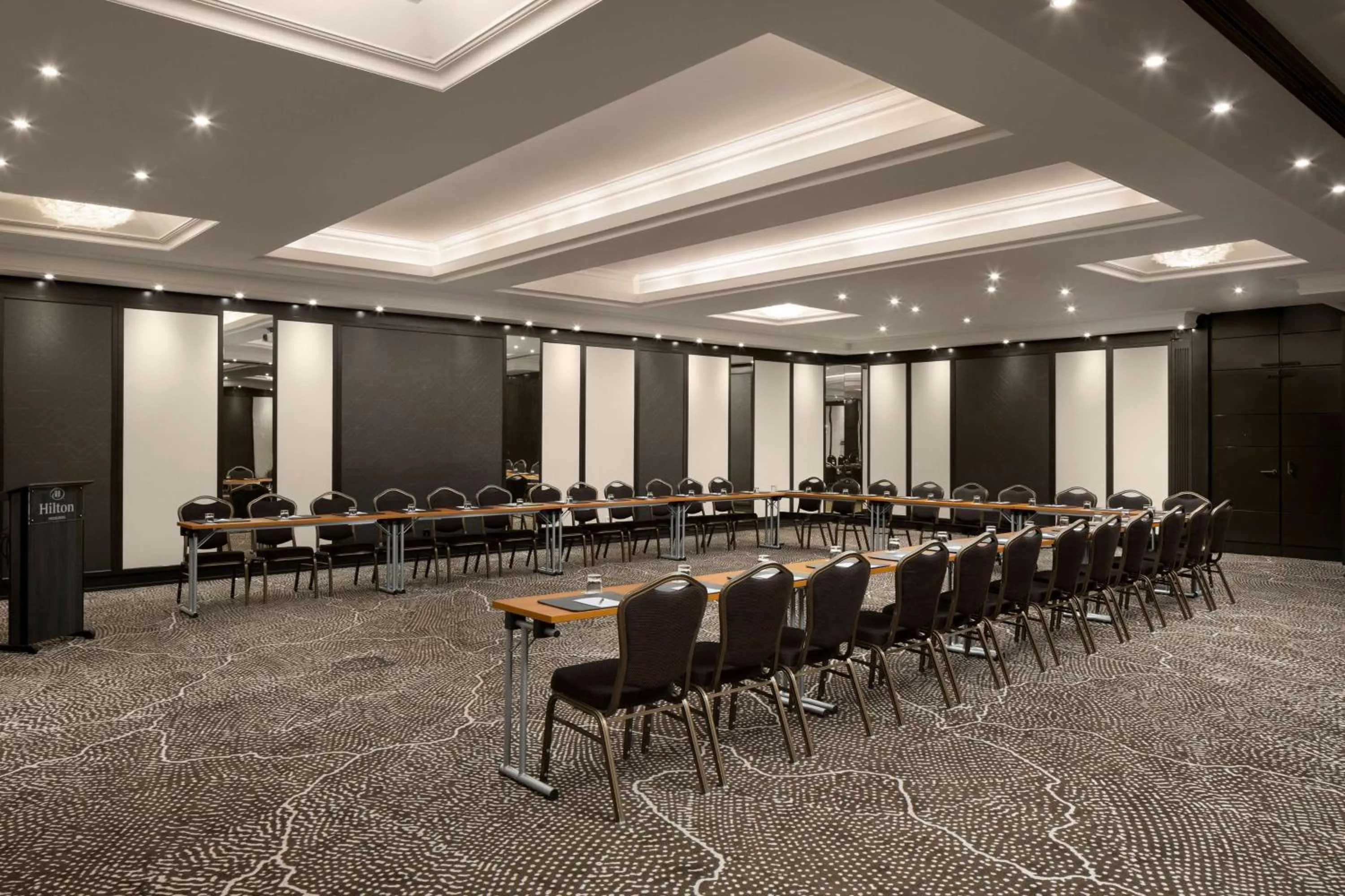 Meeting/conference room in Crowne Plaza Heidelberg City Centre