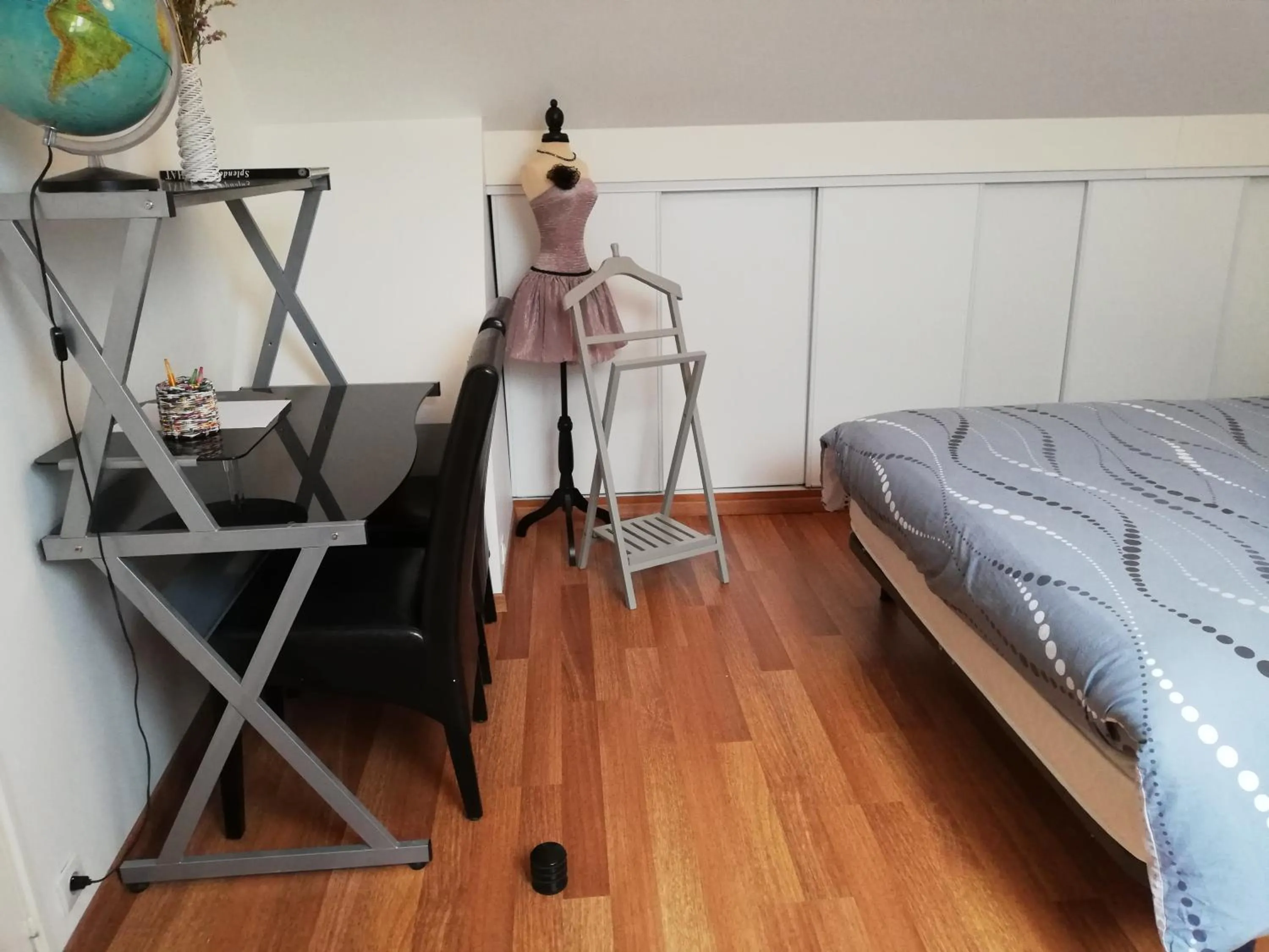 Bedroom, Bed in Celine'Home