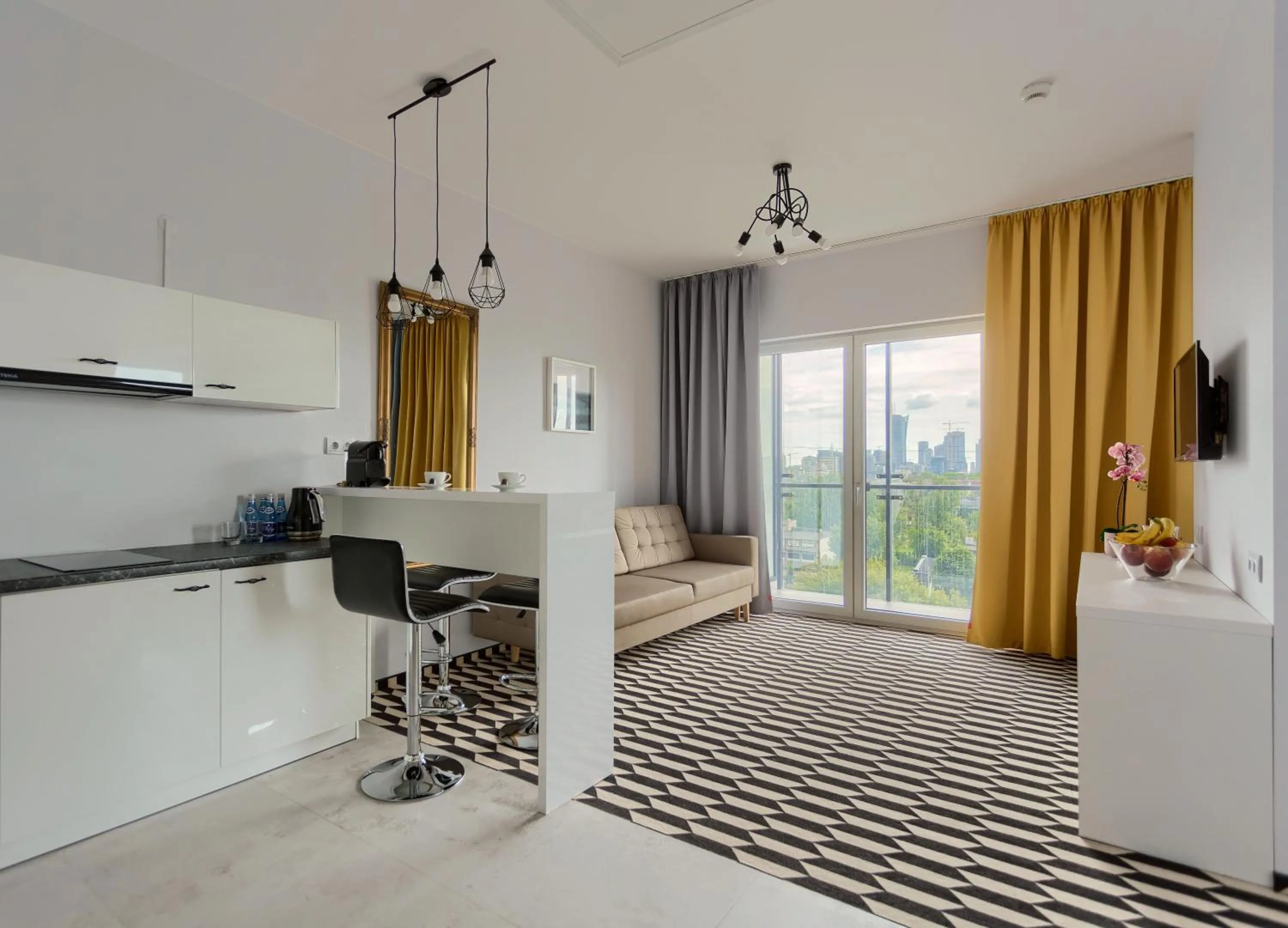 Kitchen or kitchenette, Kitchen/Kitchenette in Apartamenty Prymasa Residence