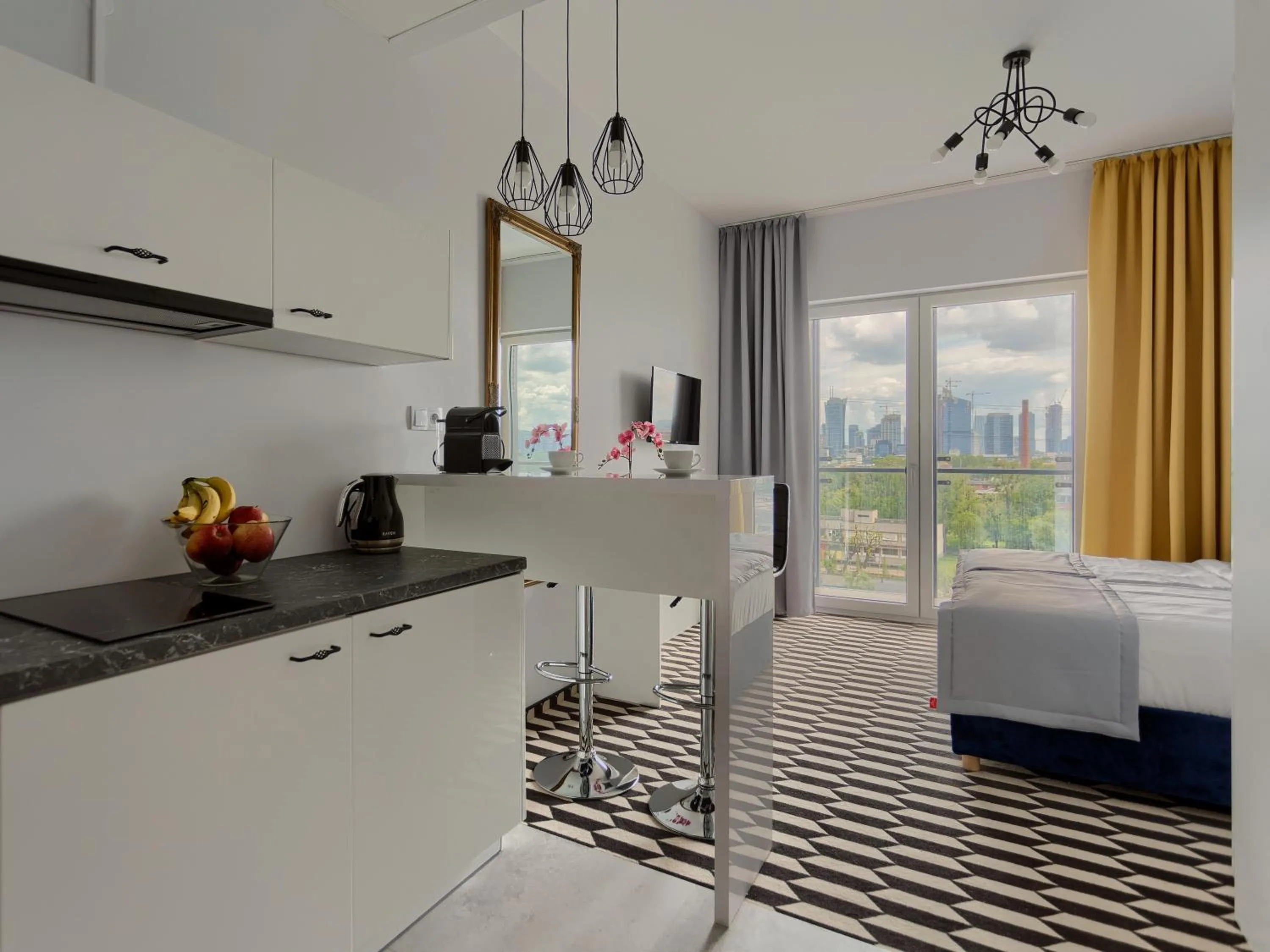 Kitchen or kitchenette, Kitchen/Kitchenette in Apartamenty Prymasa Residence