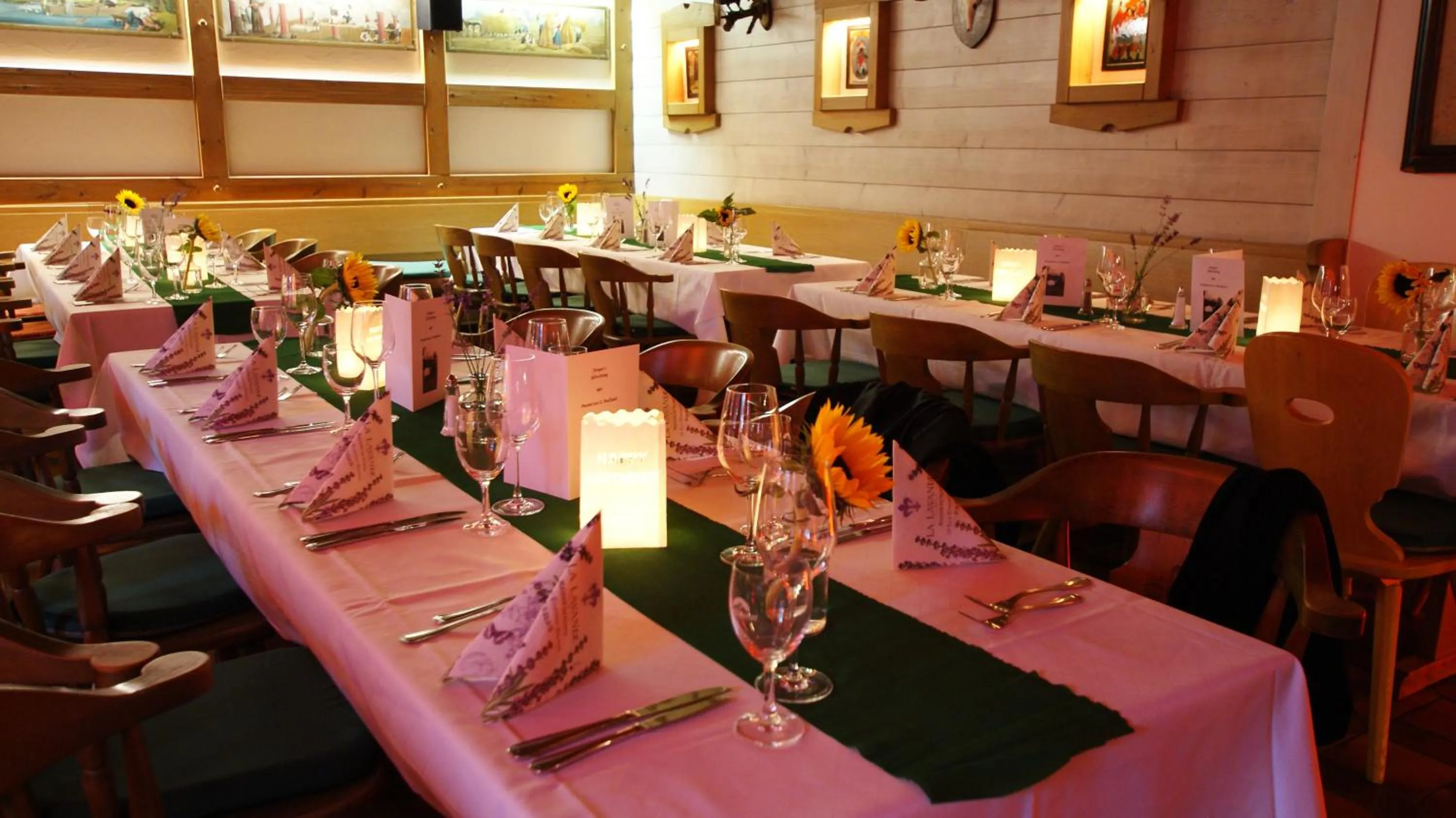 Restaurant/places to eat in Hotel Alter Wirt