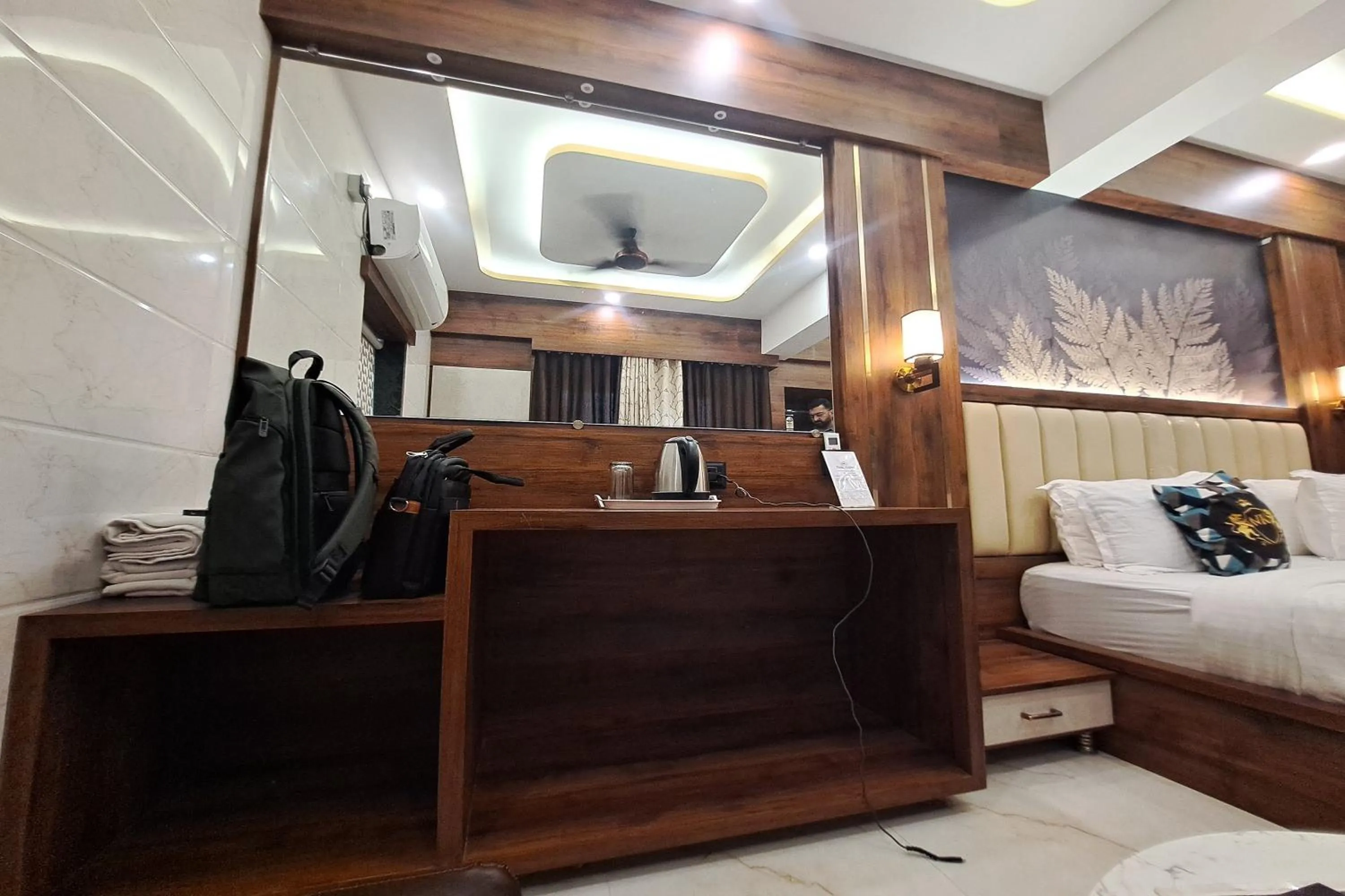 Bed in Hotel Neelkiran